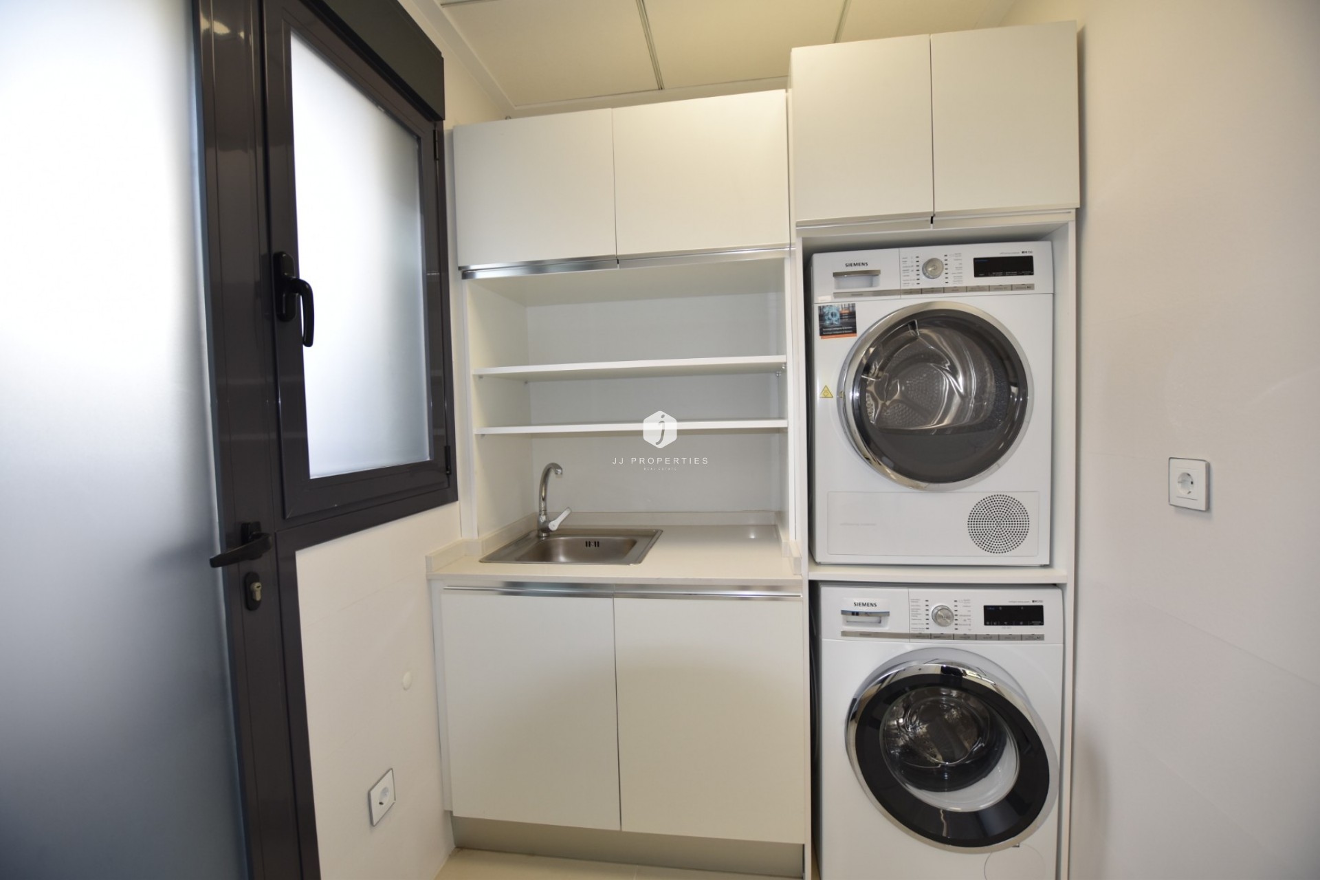 Segunda mano - Villa -
San Miguel de Salinas - Inland