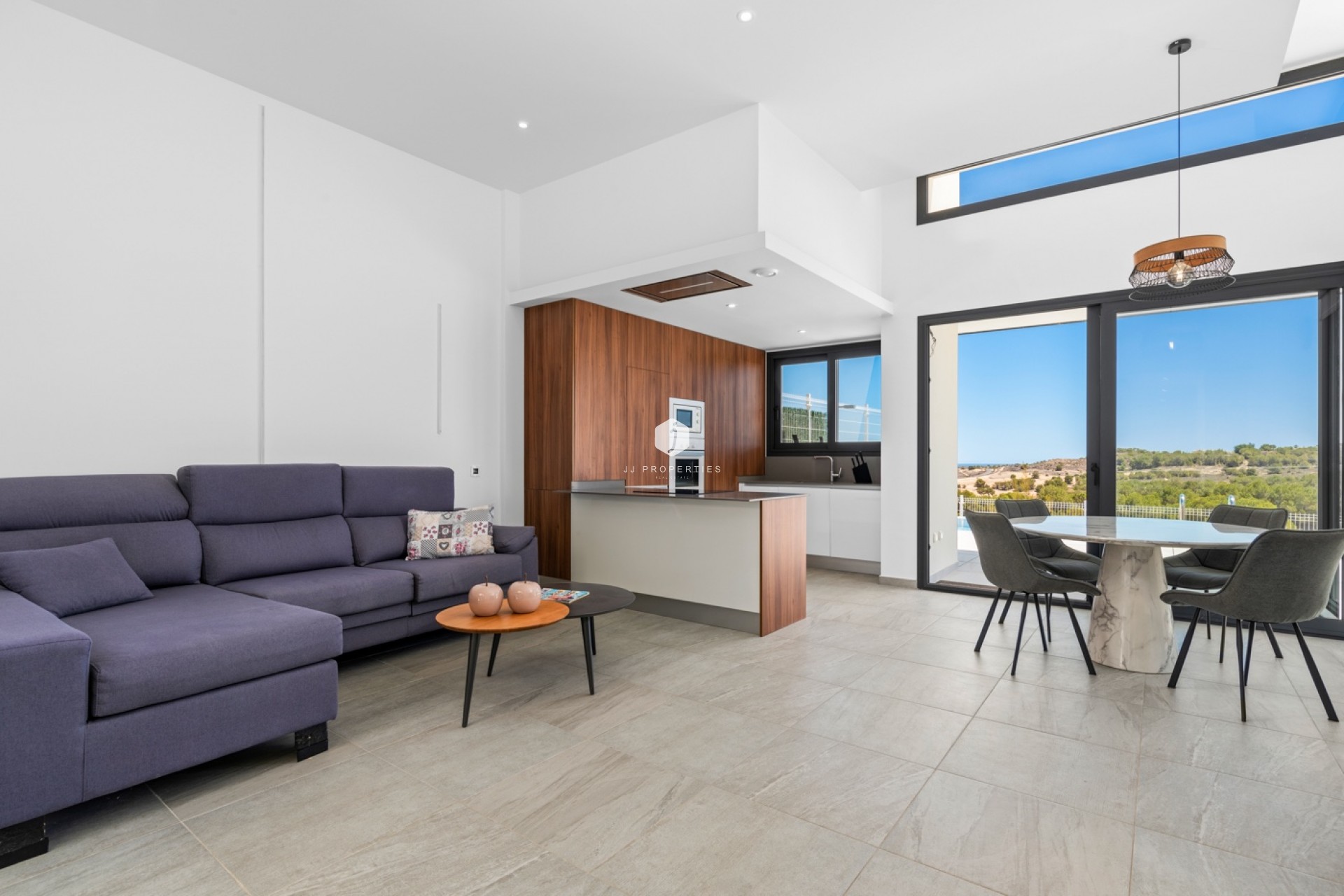 Segunda mano - Villa -
San Miguel de Salinas - Inland