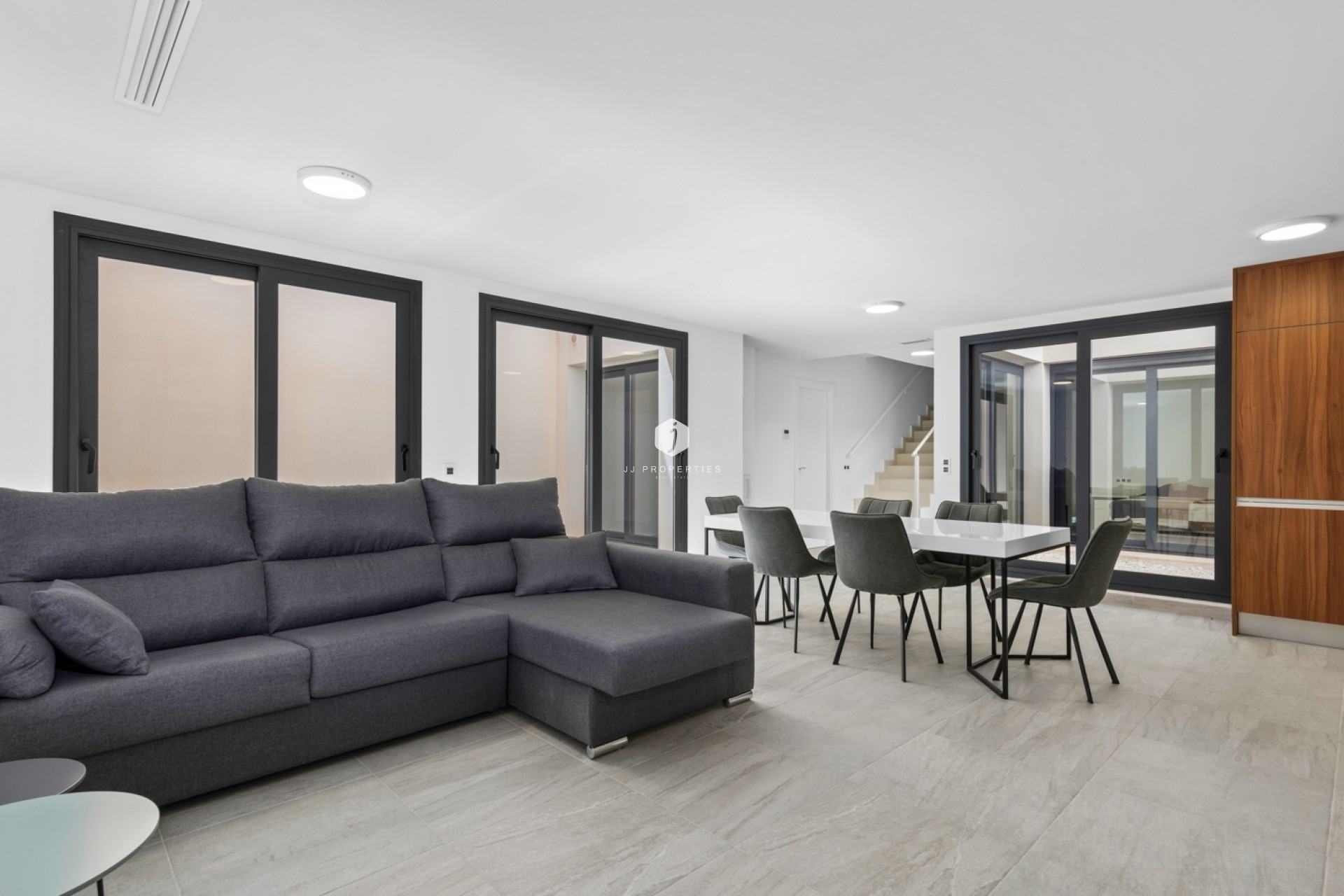 Segunda mano - Villa -
San Miguel de Salinas - Inland