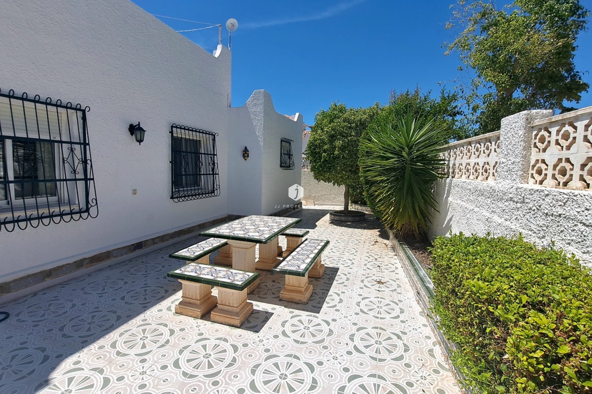 Segunda mano - Villa -
San Miguel de Salinas - Inland