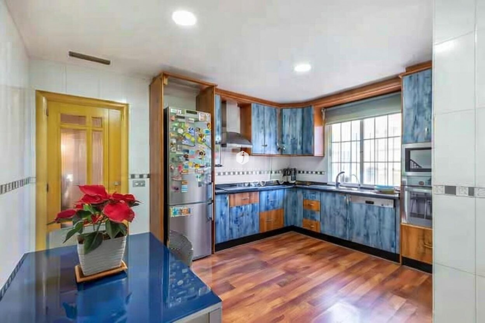 Segunda mano - Villa -
Torrevieja - aguas nuevas