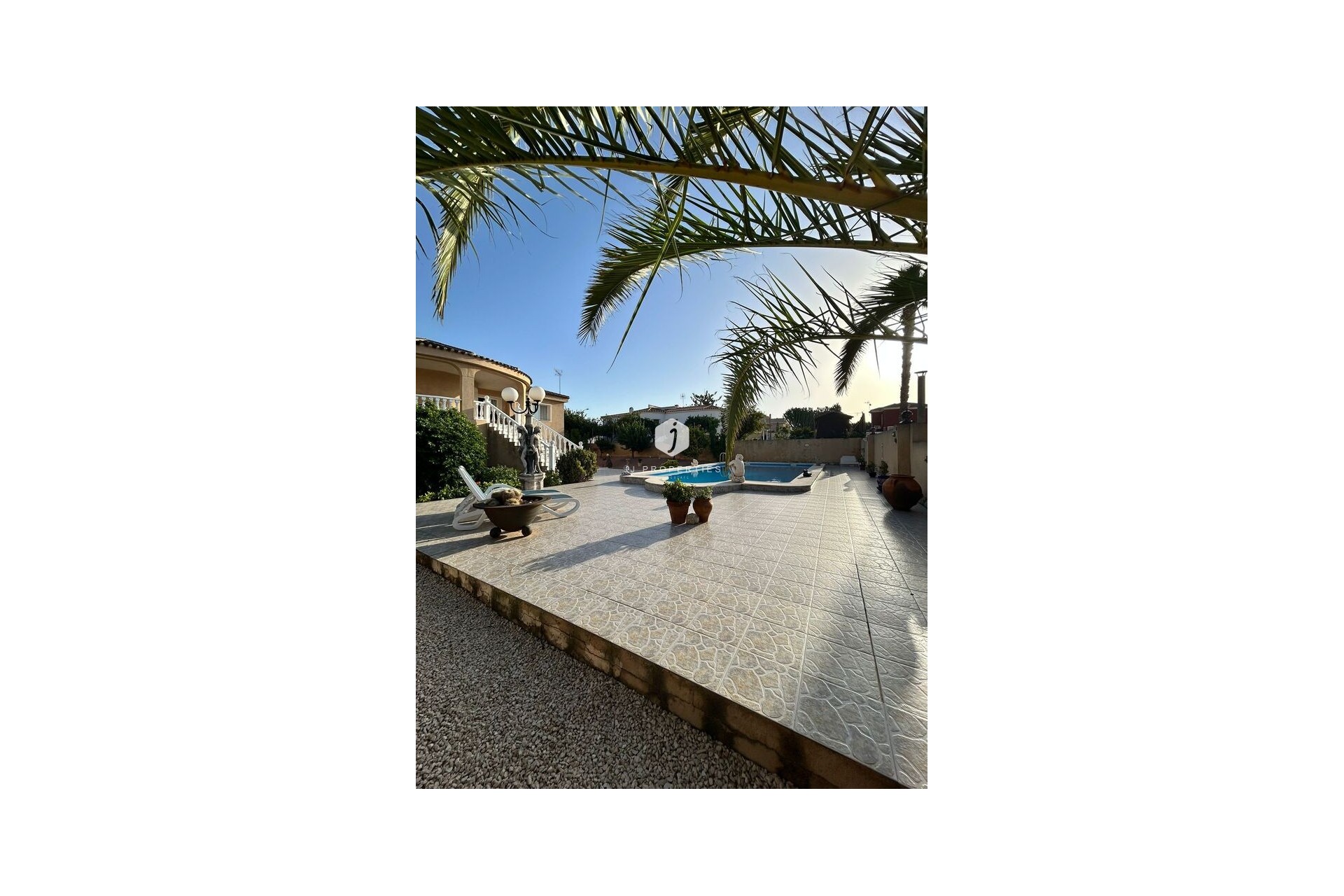 Segunda mano - Villa -
Torrevieja - aguas nuevas