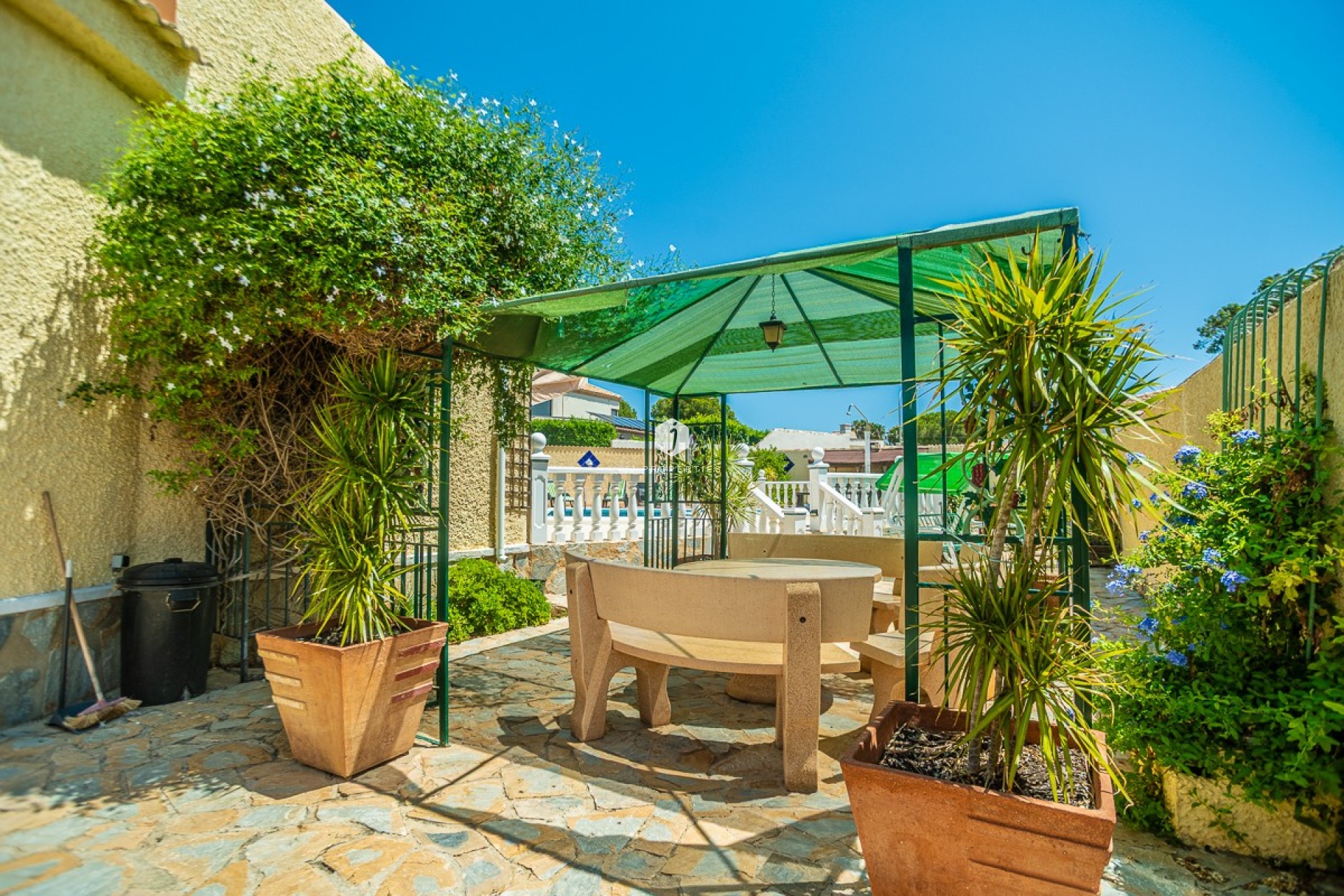 Segunda mano - Villa -
Torrevieja - Costa Blanca