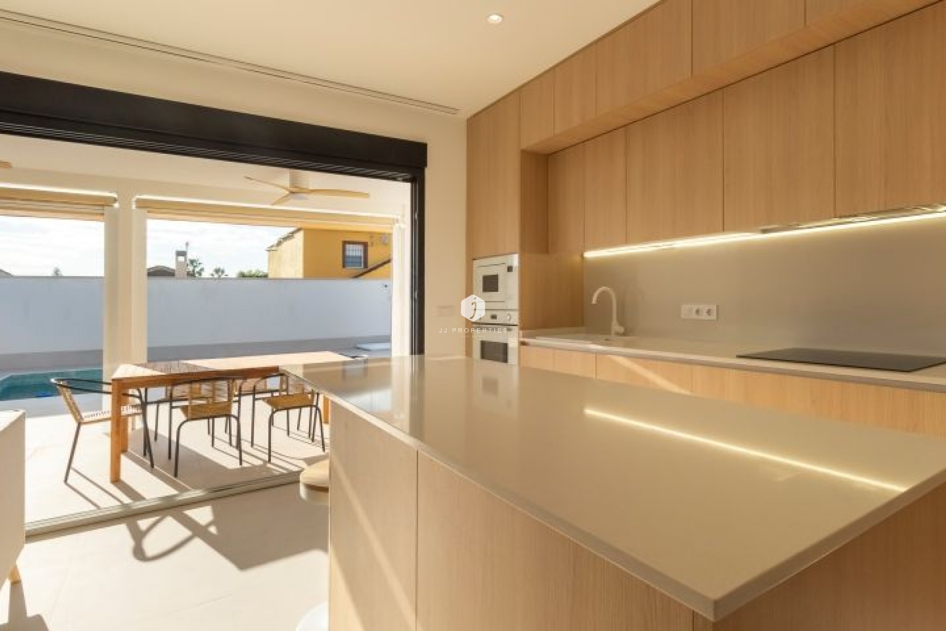 Segunda mano - Villa -
Torrevieja - Costa Blanca