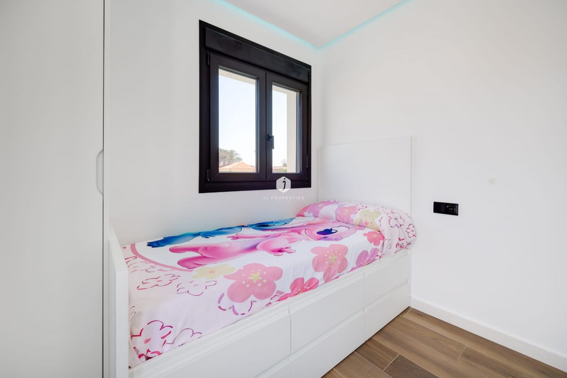 Segunda mano - Villa -
Torrevieja - Costa Blanca