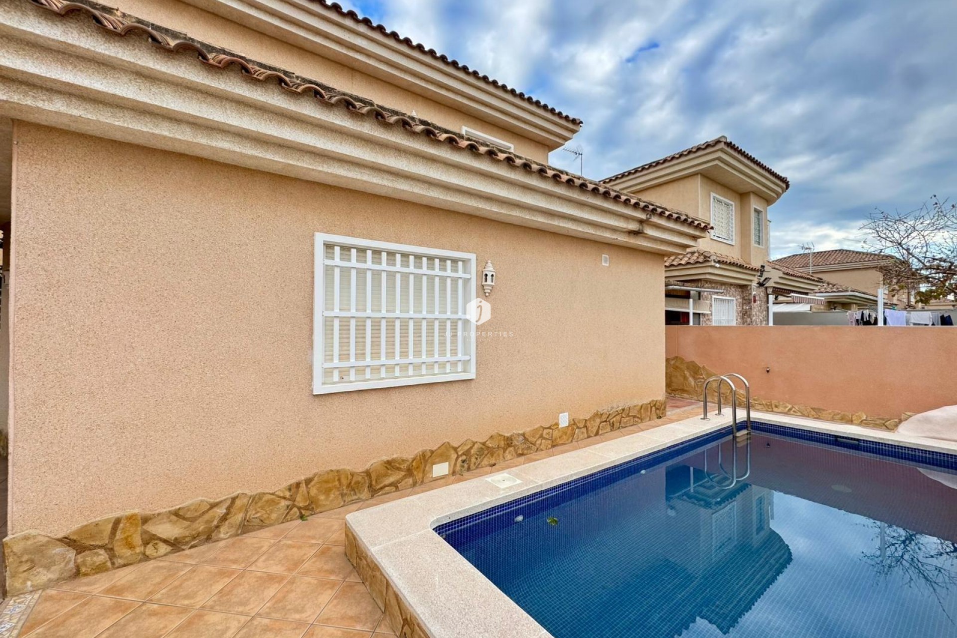 Segunda mano - Villa -
Torrevieja - Costa Blanca
