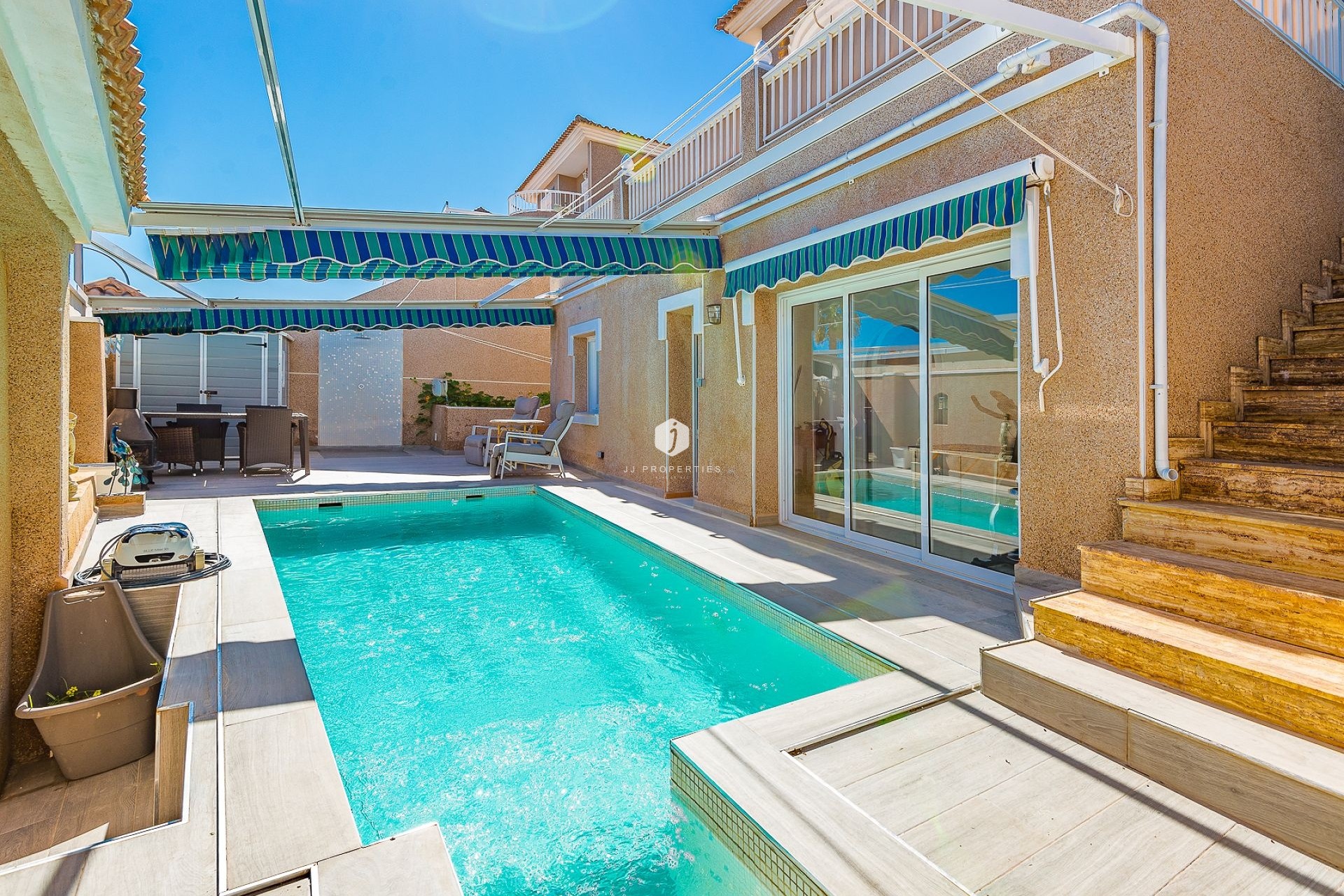 Segunda mano - Villa -
Torrevieja - Costa Blanca