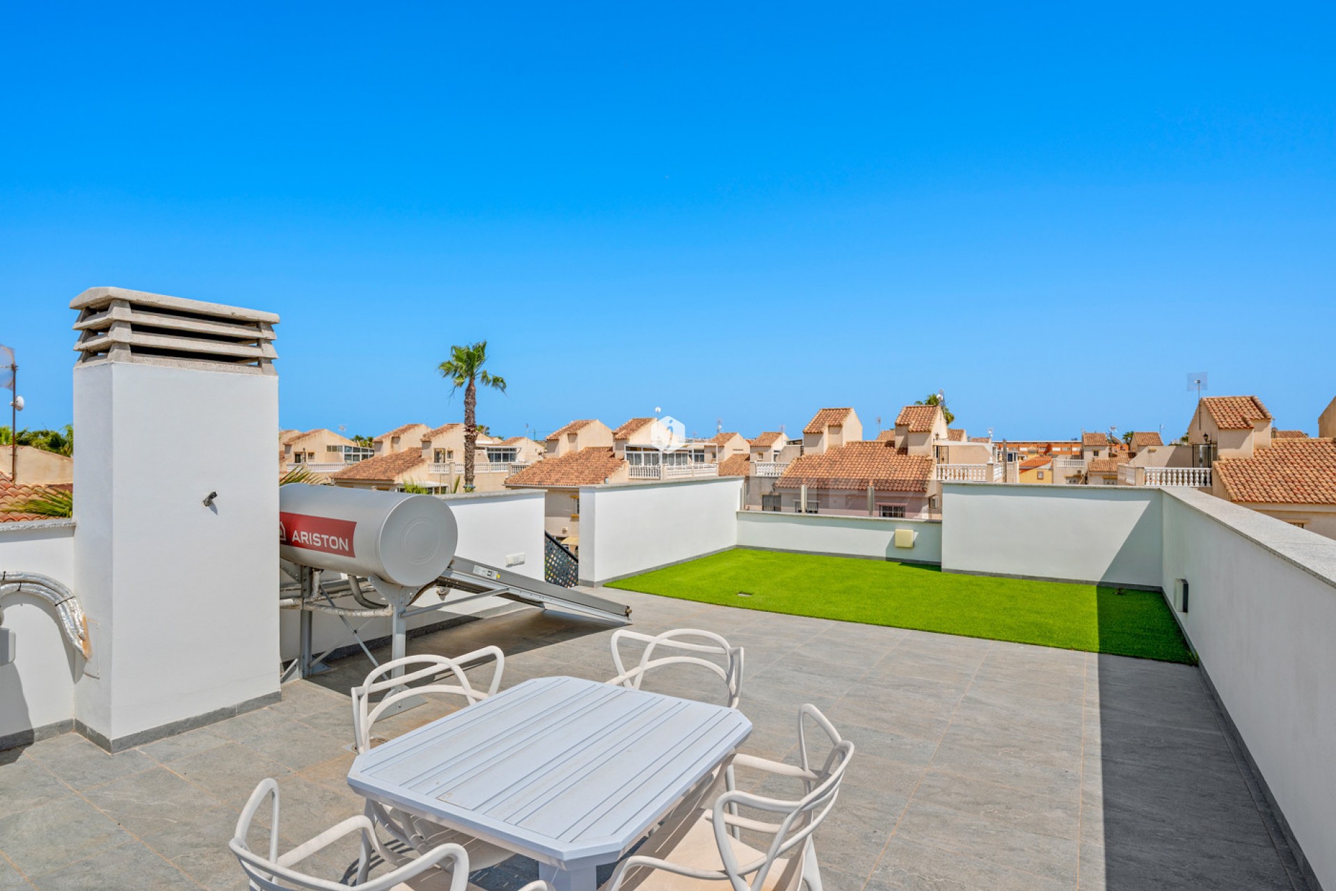 Segunda mano - Villa -
Torrevieja - Costa Blanca