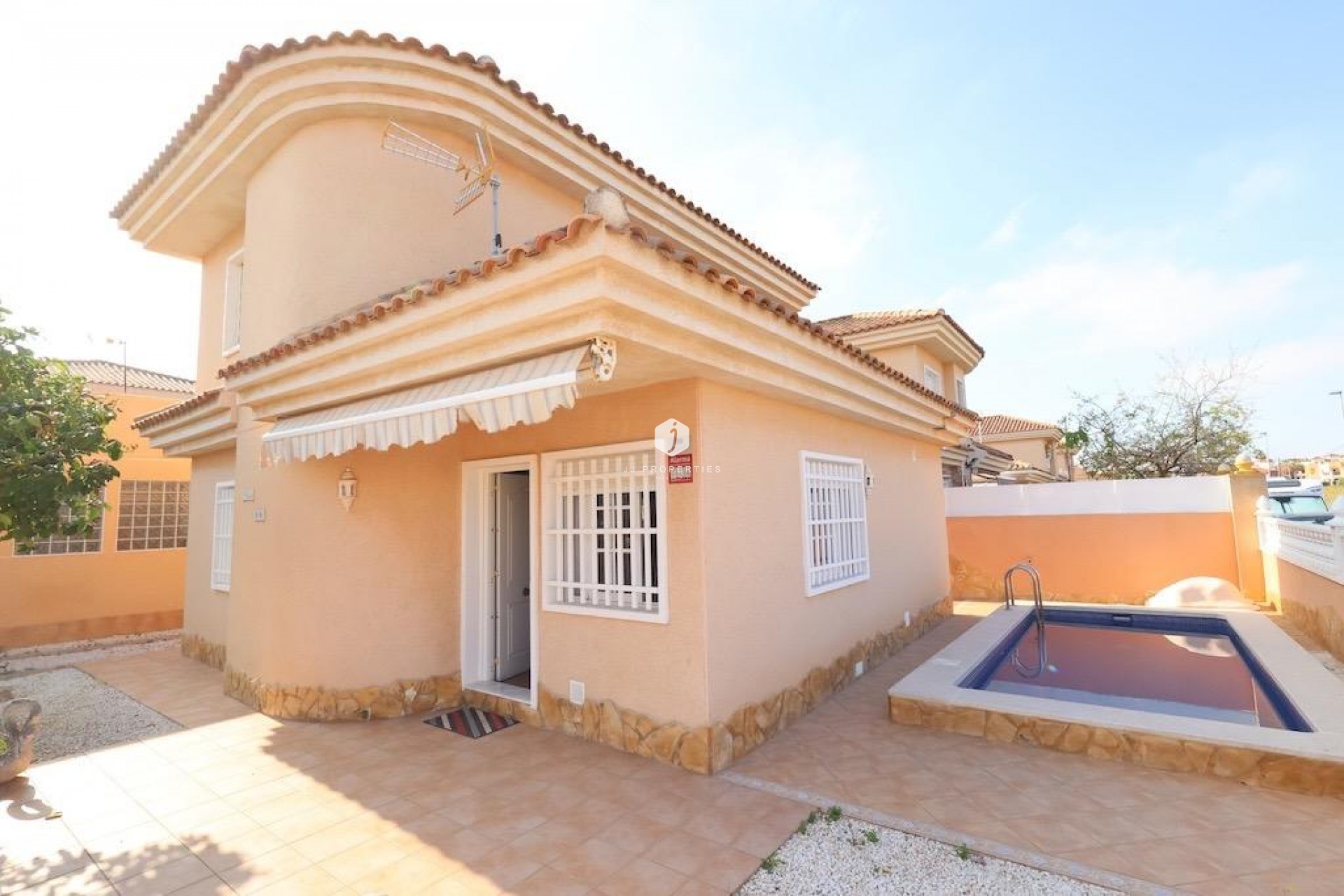 Segunda mano - Villa -
Torrevieja - Costa Blanca