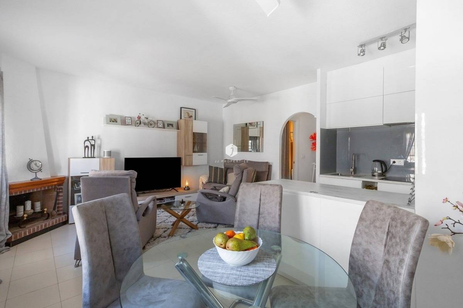 Segunda mano - Villa -
Torrevieja - La Mata