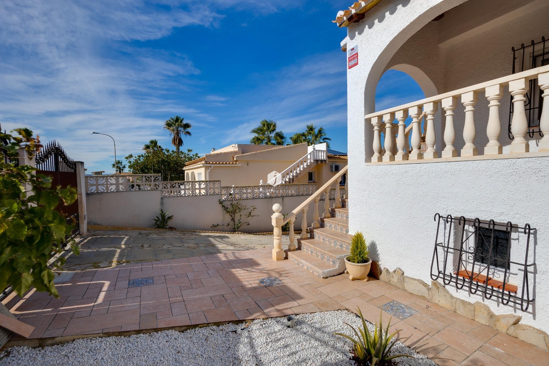 Segunda mano - Villa -
Torrevieja - La Siesta - El Salado - Torreta
