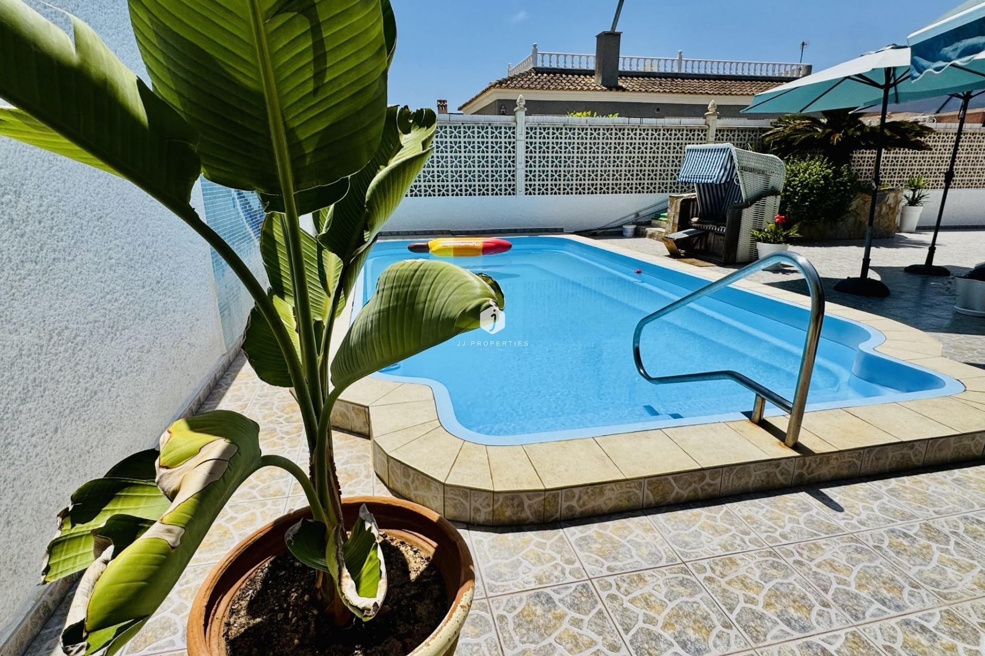 Segunda mano - Villa -
Torrevieja - La Siesta - El Salado - Torreta