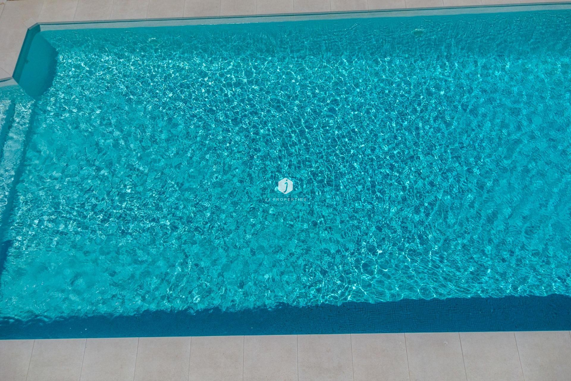 Segunda mano - Villa -
Torrevieja - La veleta