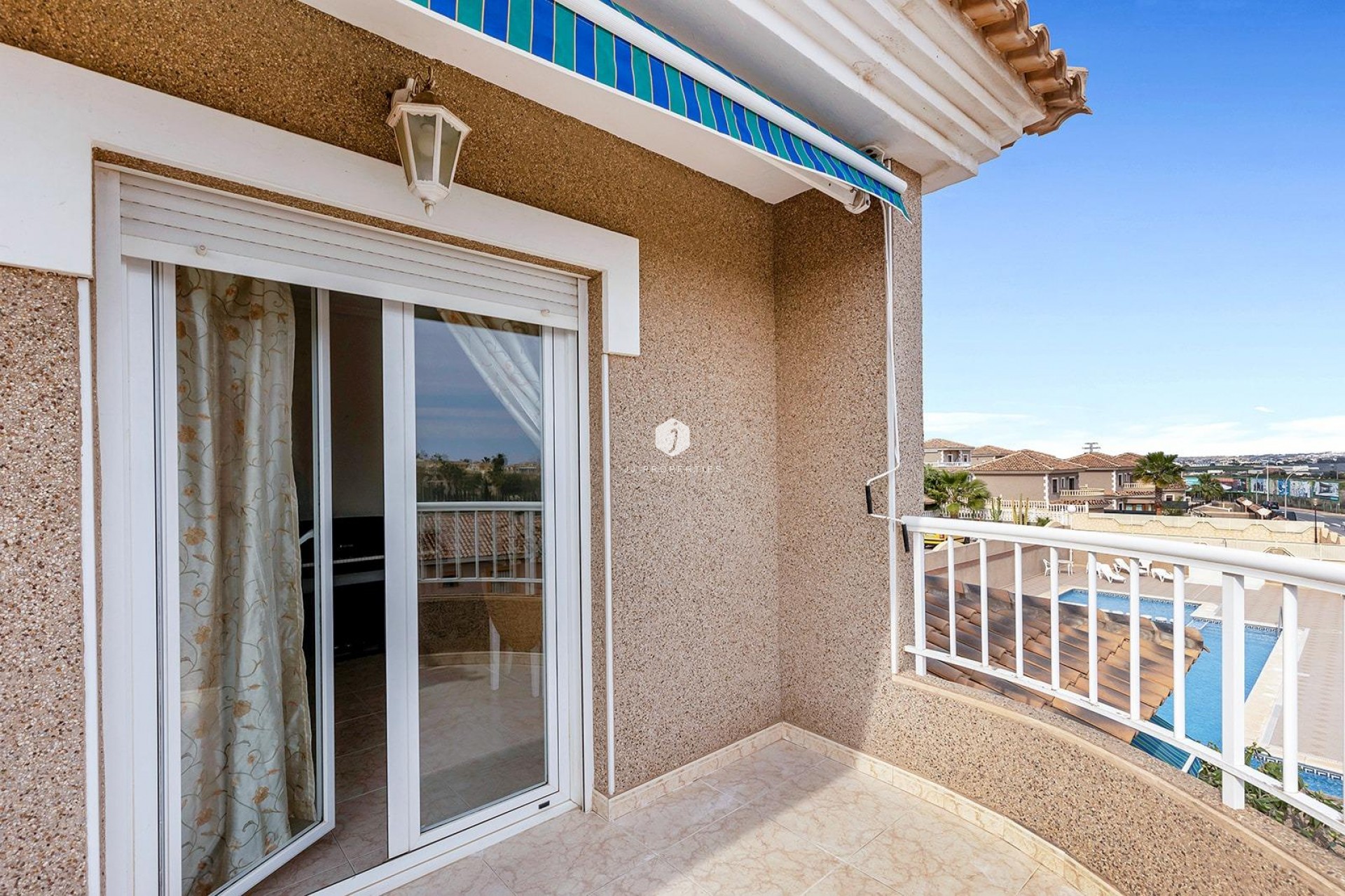 Segunda mano - Villa -
Torrevieja - Los Balcones - Los Altos del Edén