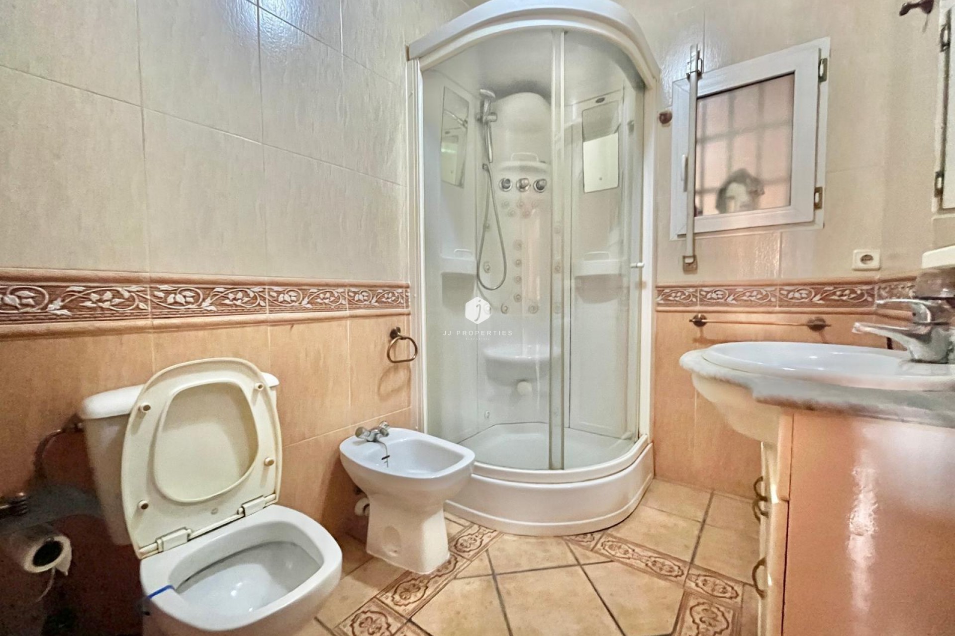 Segunda mano - Villa -
Torrevieja - Los Balcones - Los Altos del Edén