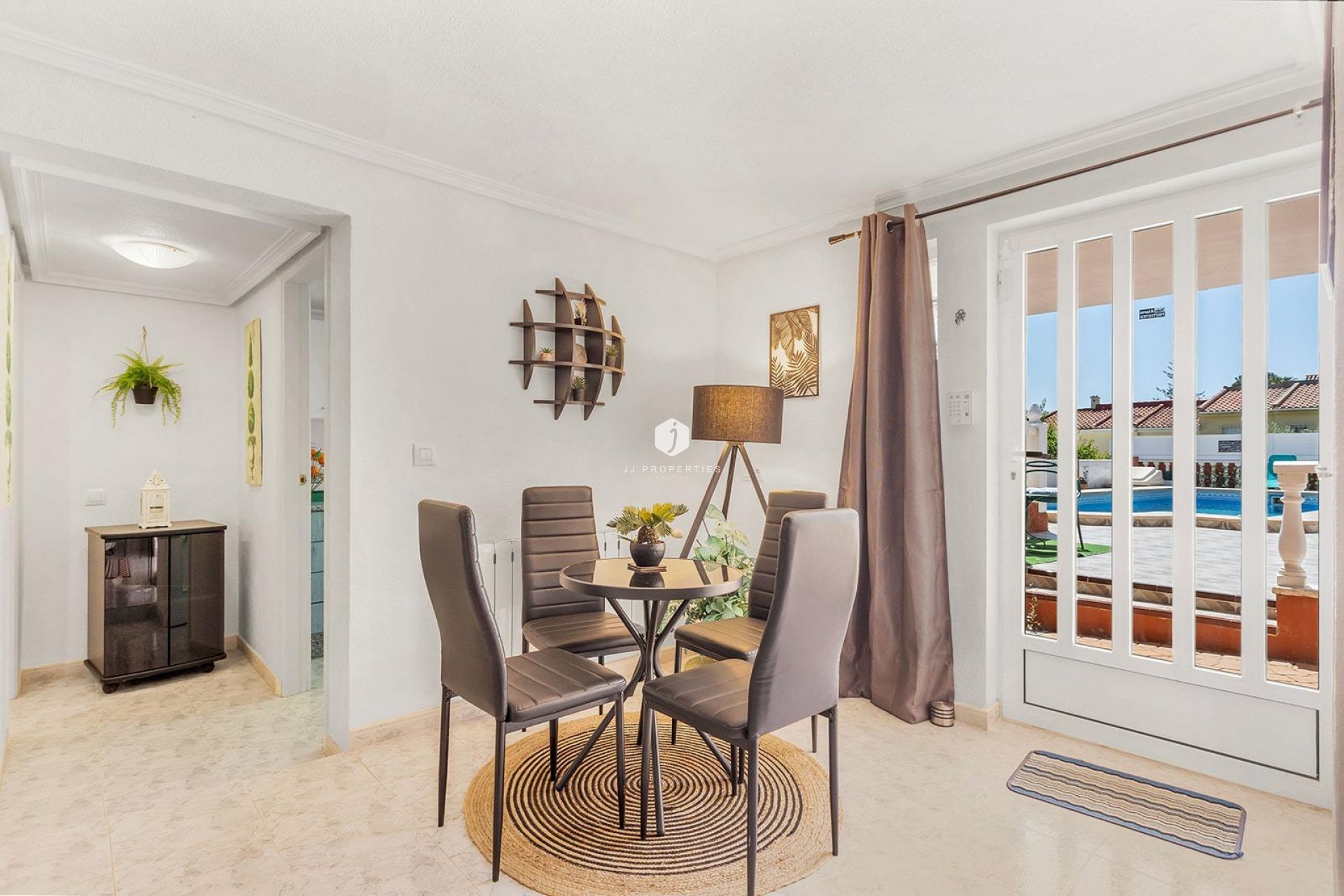 Segunda mano - Villa -
Torrevieja - Los Balcones - Los Altos del Edén