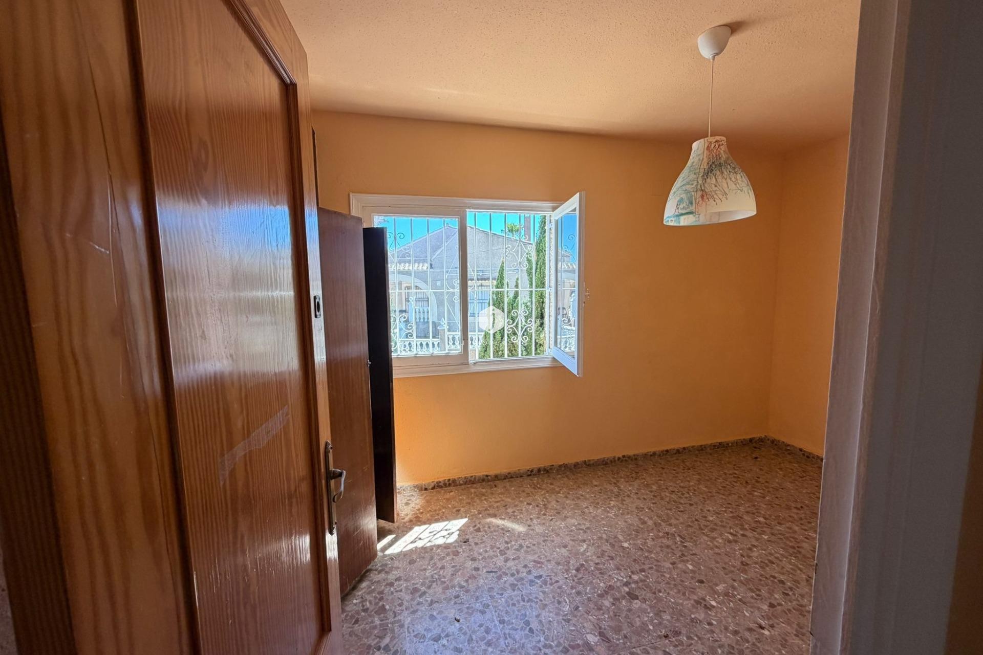 Segunda mano - Villa -
Torrevieja - Los Balcones - Los Altos del Edén