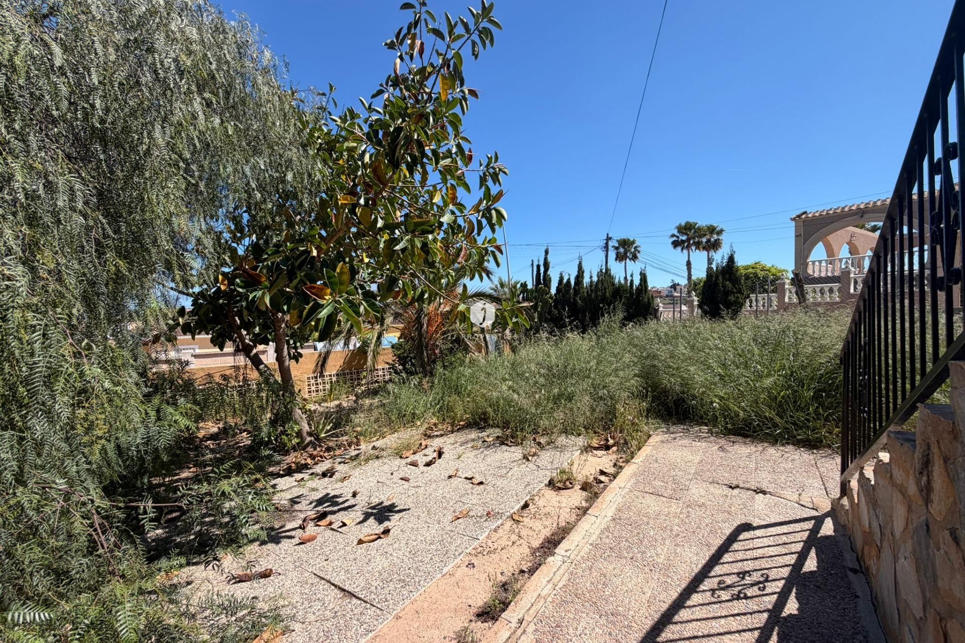 Segunda mano - Villa -
Torrevieja - Los Balcones - Los Altos del Edén