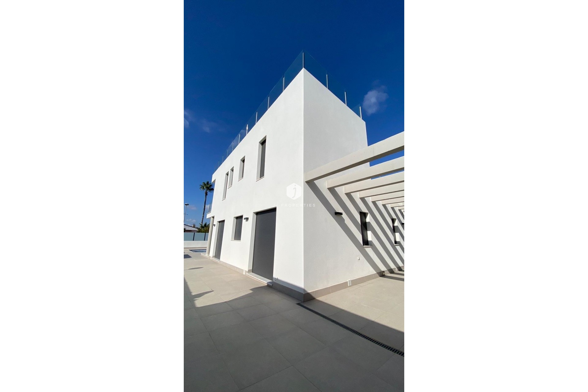 Segunda mano - Villa -
Torrevieja - Los Balcones