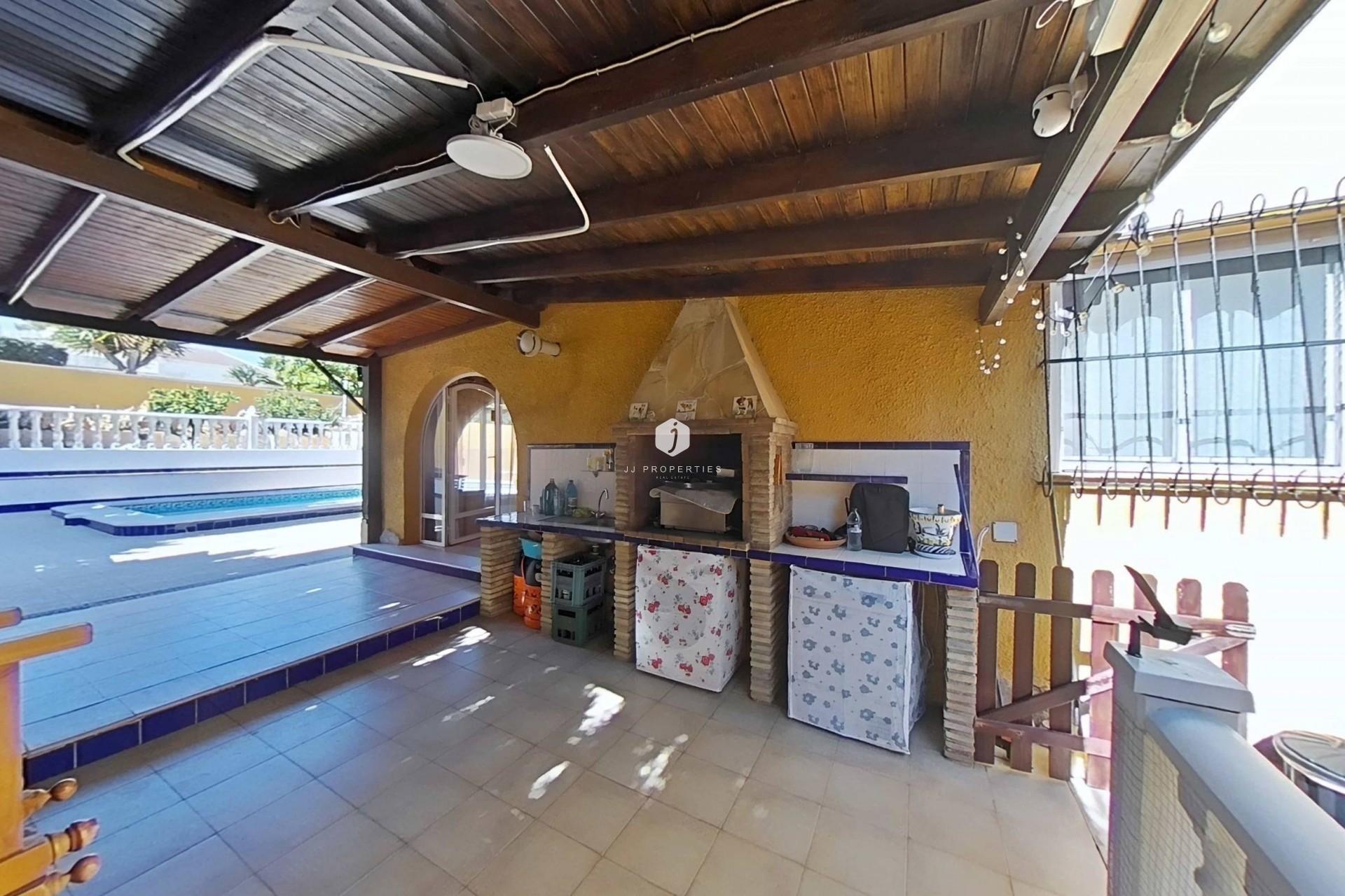 Segunda mano - Villa -
Torrevieja - Los Balcones