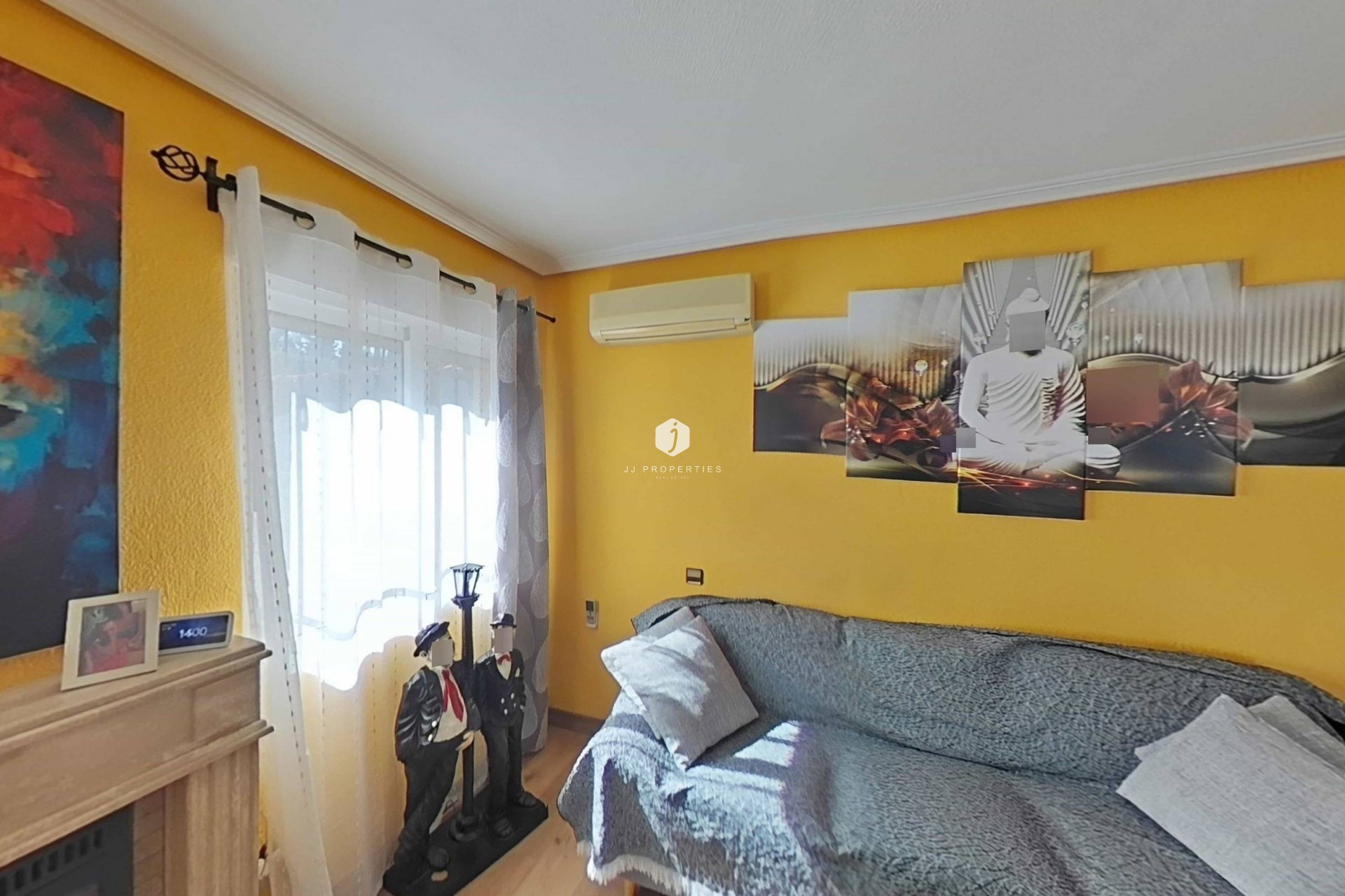 Segunda mano - Villa -
Torrevieja - Los Balcones