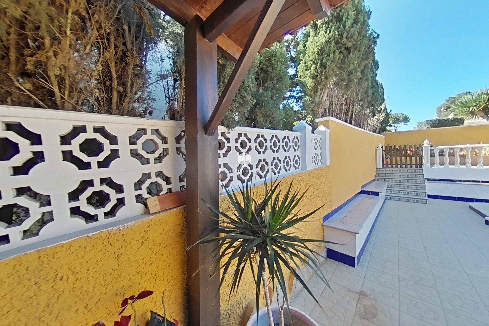 Segunda mano - Villa -
Torrevieja - Los Balcones