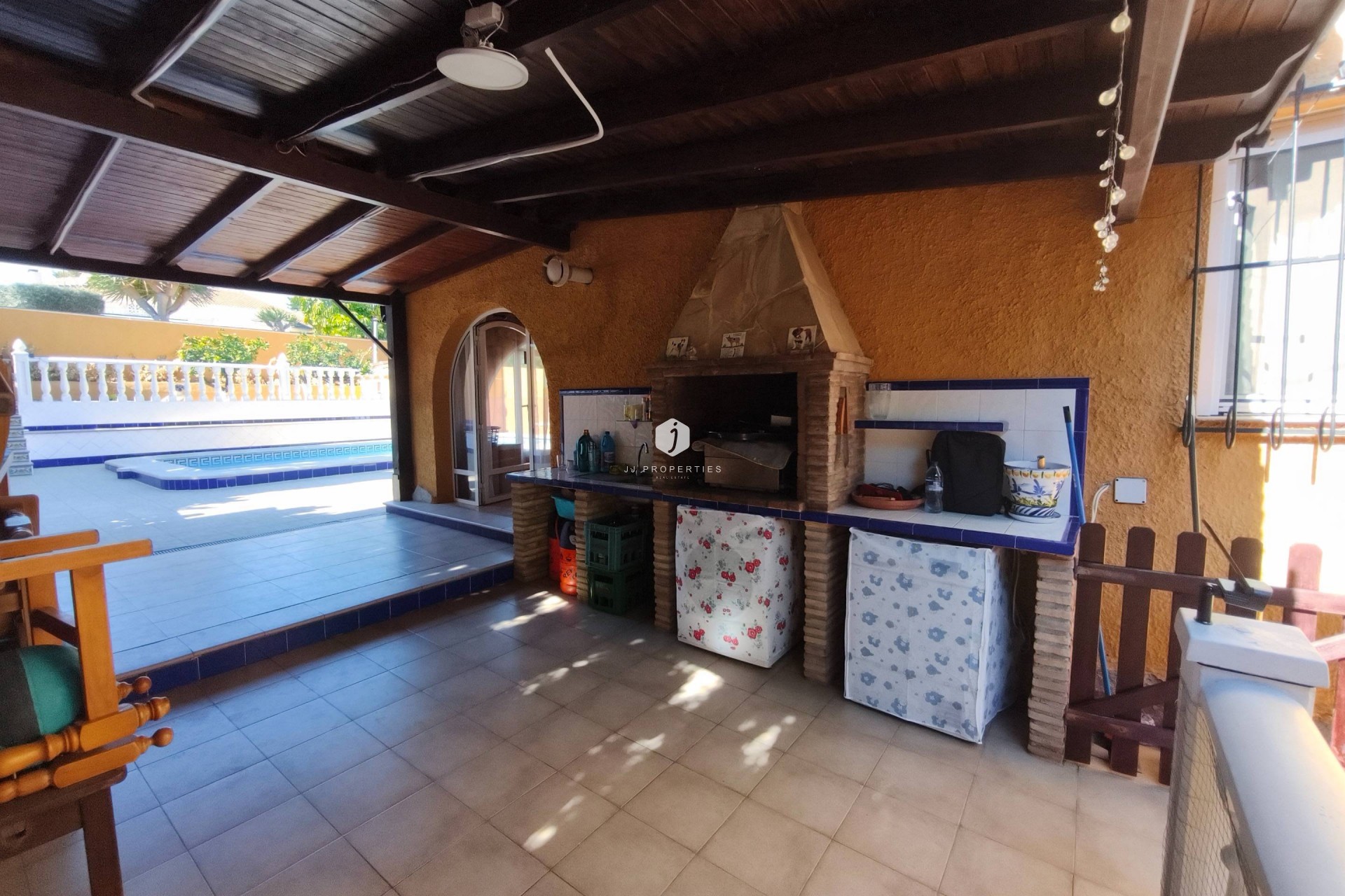 Segunda mano - Villa -
Torrevieja - Los Balcones