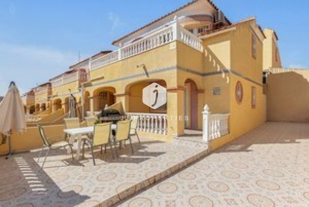 Szalet - Z drugiej ręki -
            Orihuela Costa - C-65967