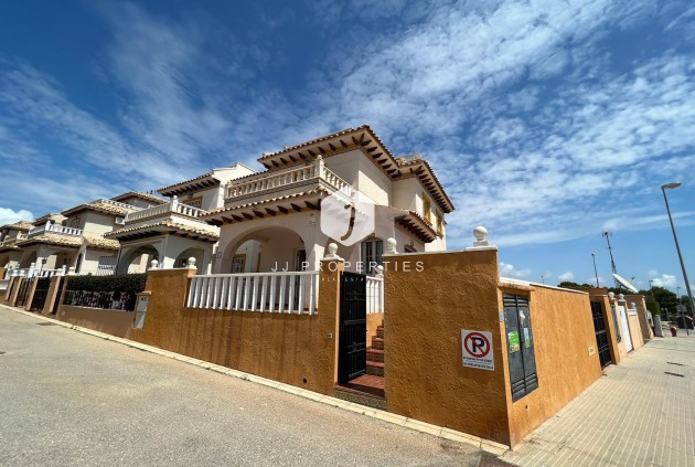 Szalet - Z drugiej ręki - Orihuela Costa -
                Montezenia