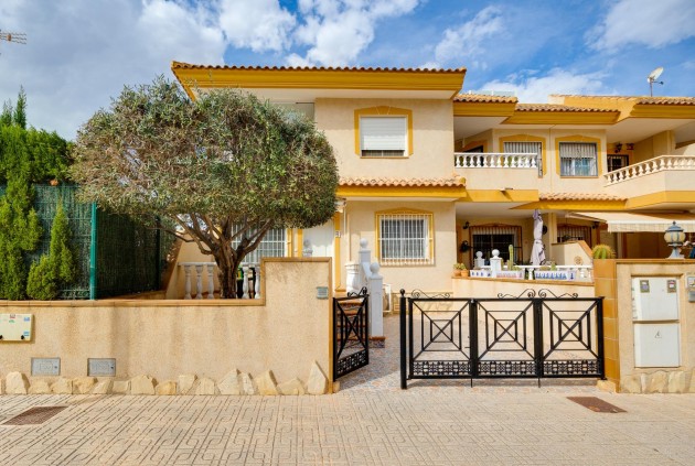 Szalet - Z drugiej ręki - Orihuela Costa -
                Villamartín