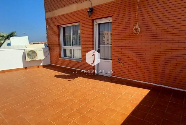 Szalet - Z drugiej ręki -
            Torrevieja - C-52517