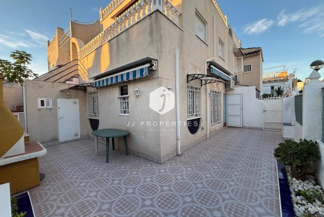 Szalet - Z drugiej ręki - Torrevieja -
                Carrefour