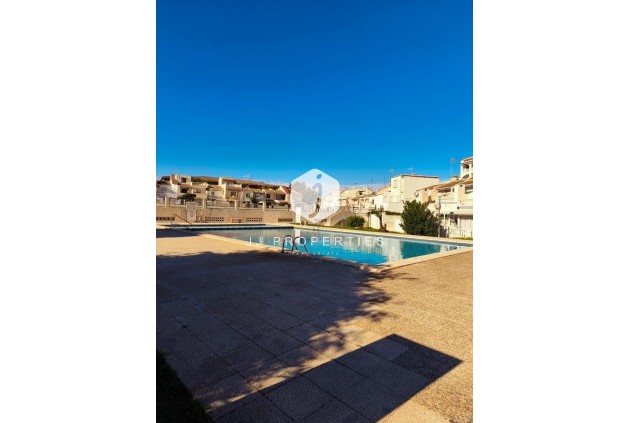 Szalet - Z drugiej ręki - Torrevieja -
                Torrevieja