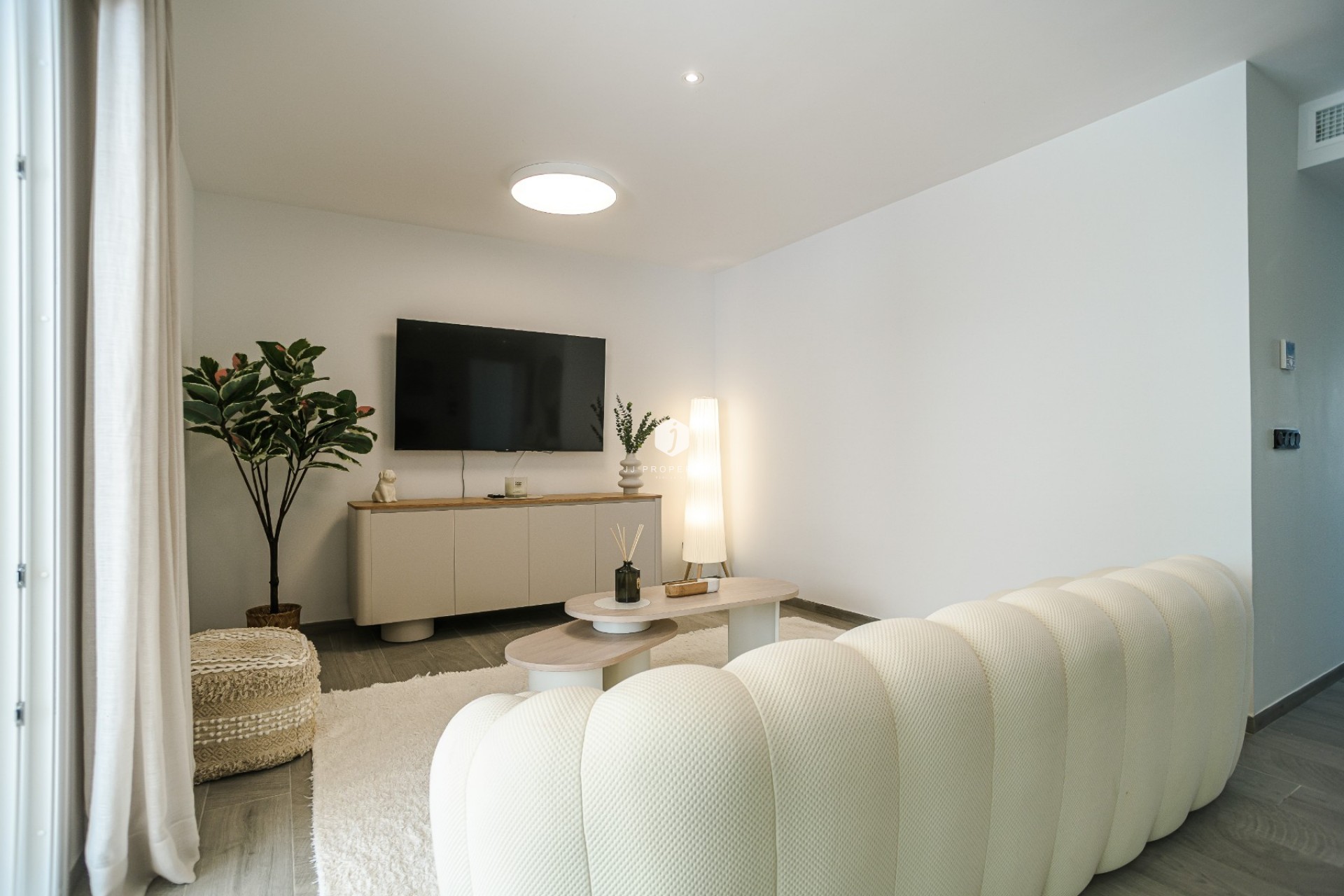 Tweedehands - Appartement / flat -
Algorfa - Inland