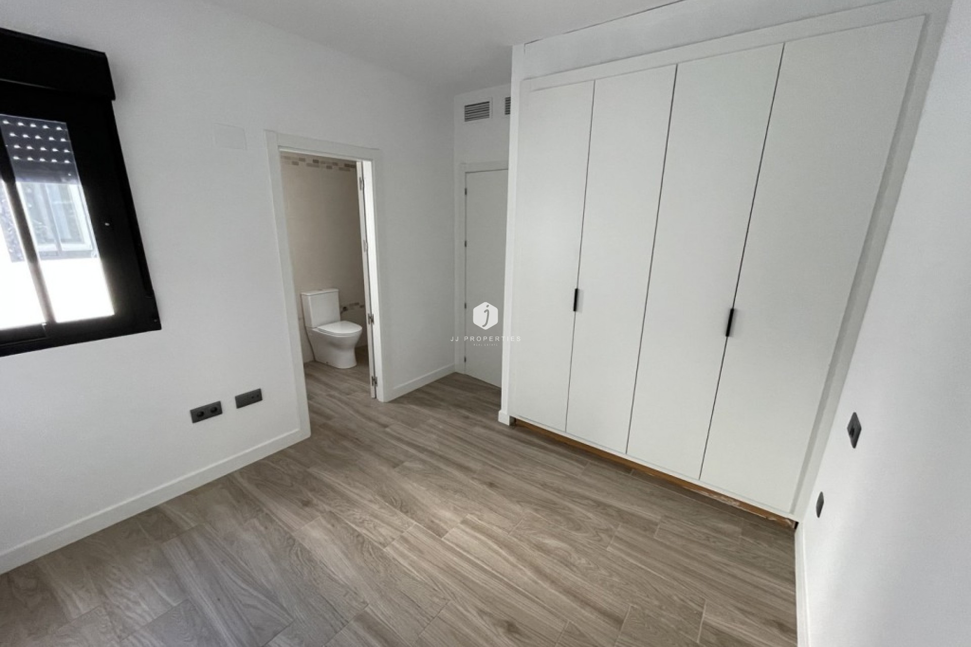 Tweedehands - Appartement / flat -
Algorfa - Inland