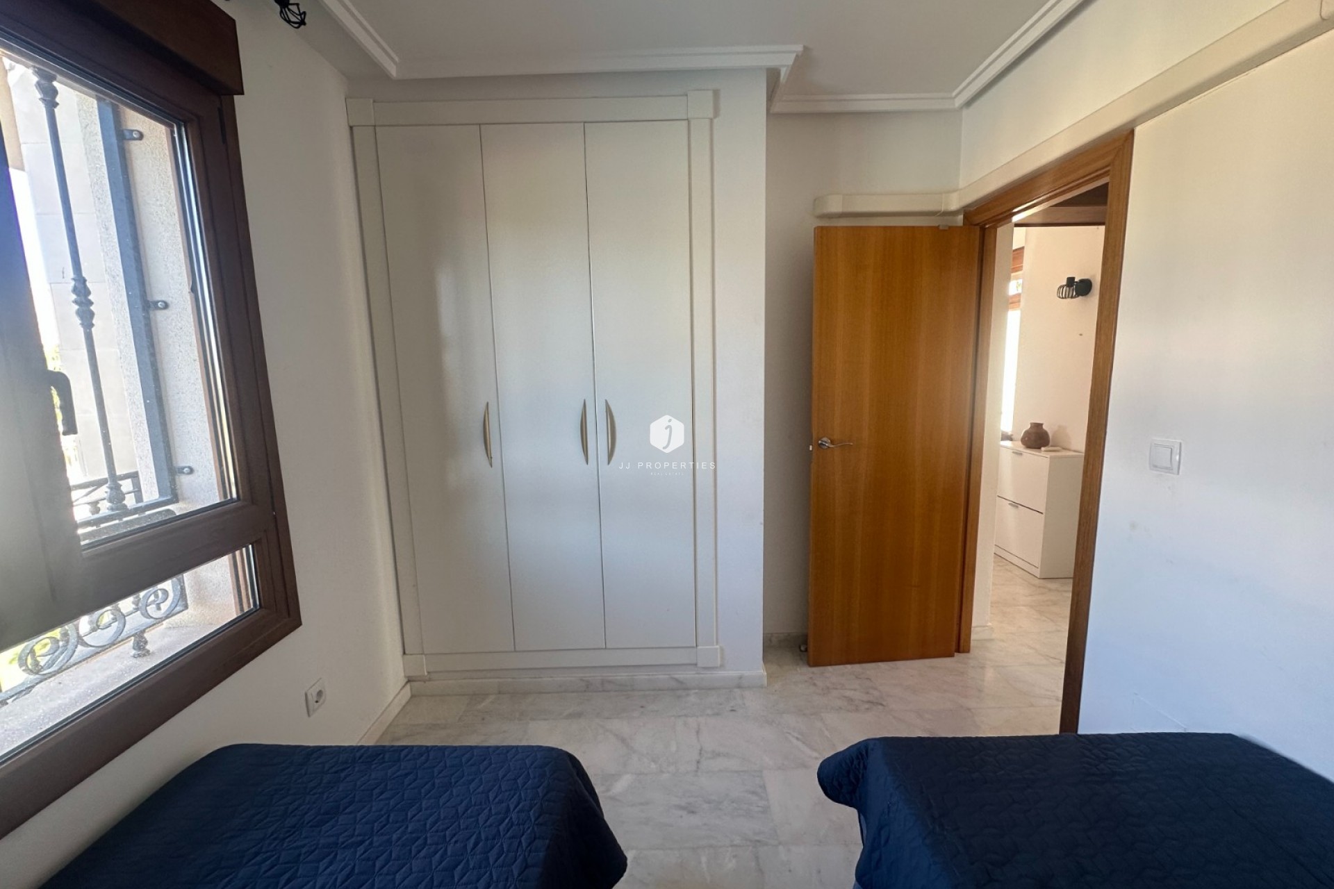 Tweedehands - Appartement / flat -
Algorfa - Inland