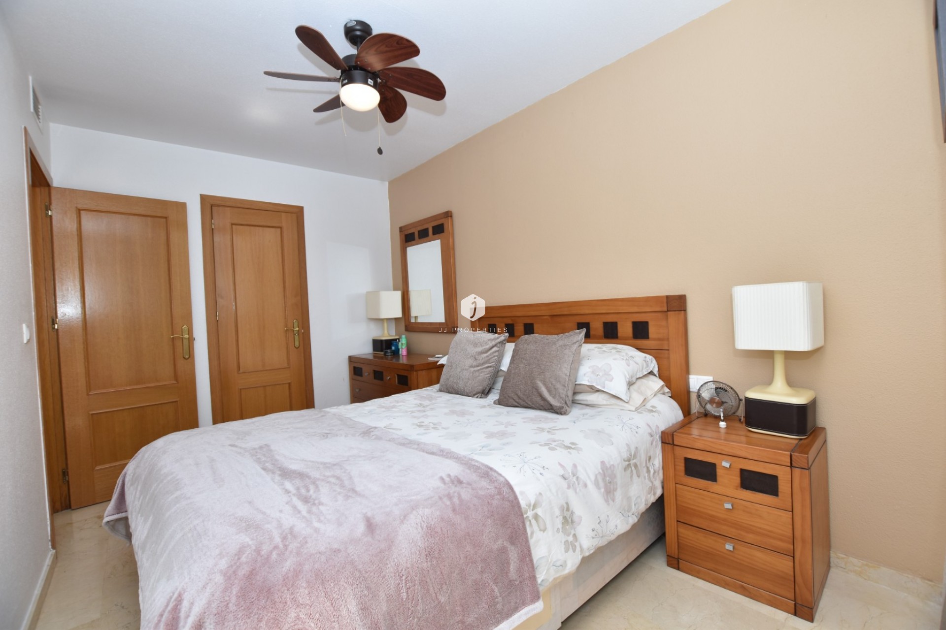 Tweedehands - Appartement / flat -
Algorfa - Inland