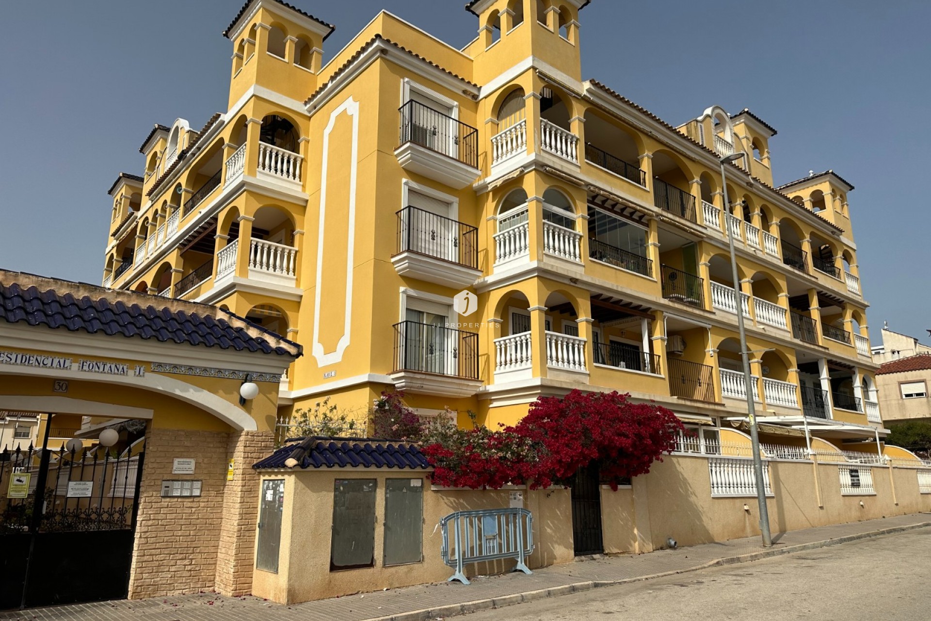 Tweedehands - Appartement / flat -
Algorfa - Inland