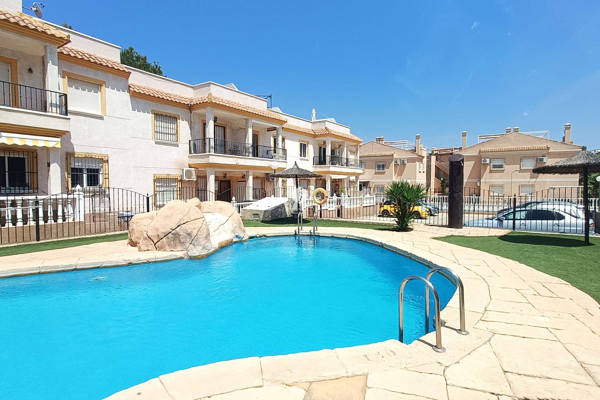 Tweedehands - Appartement / flat -
Algorfa - Inland