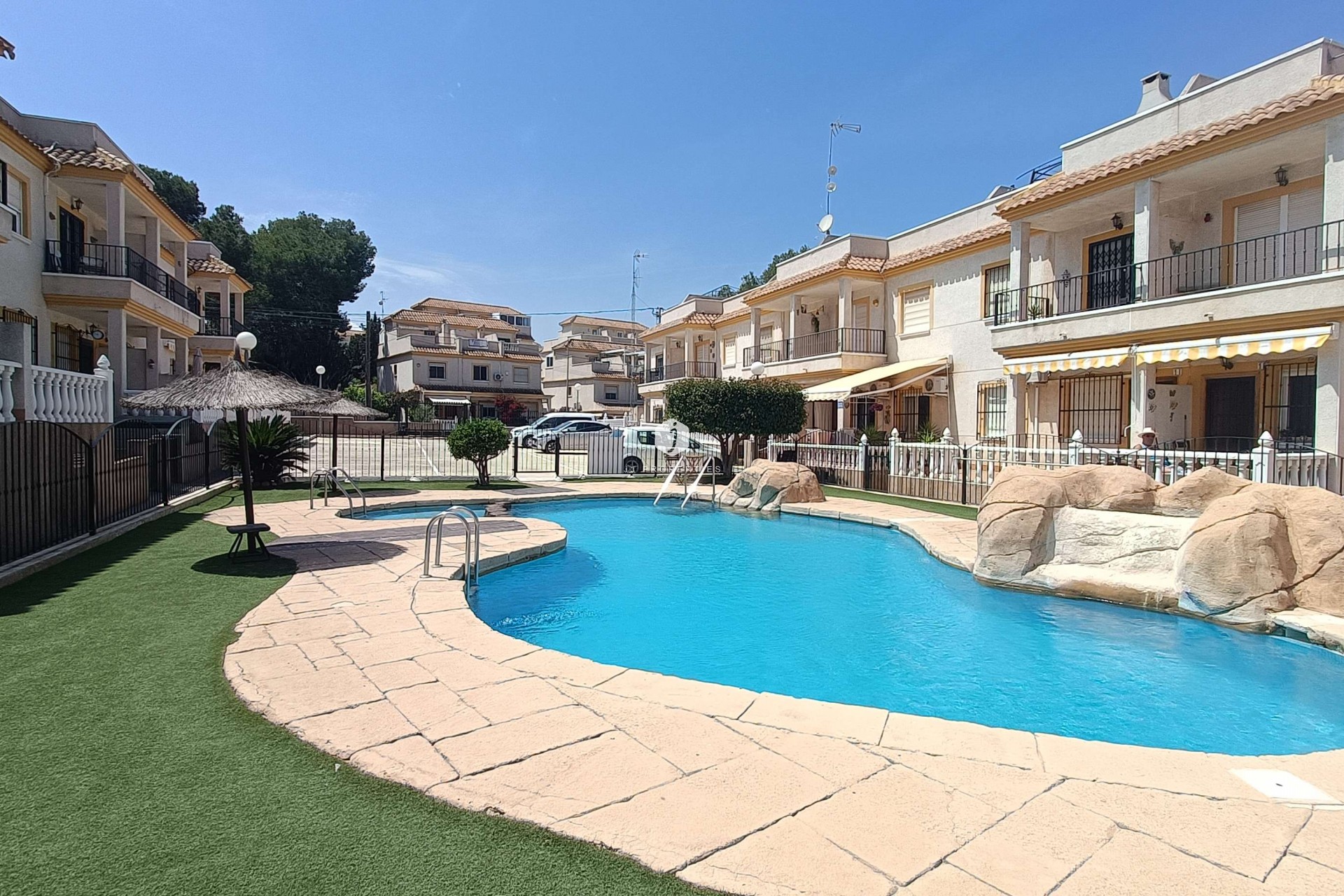 Tweedehands - Appartement / flat -
Algorfa - Inland