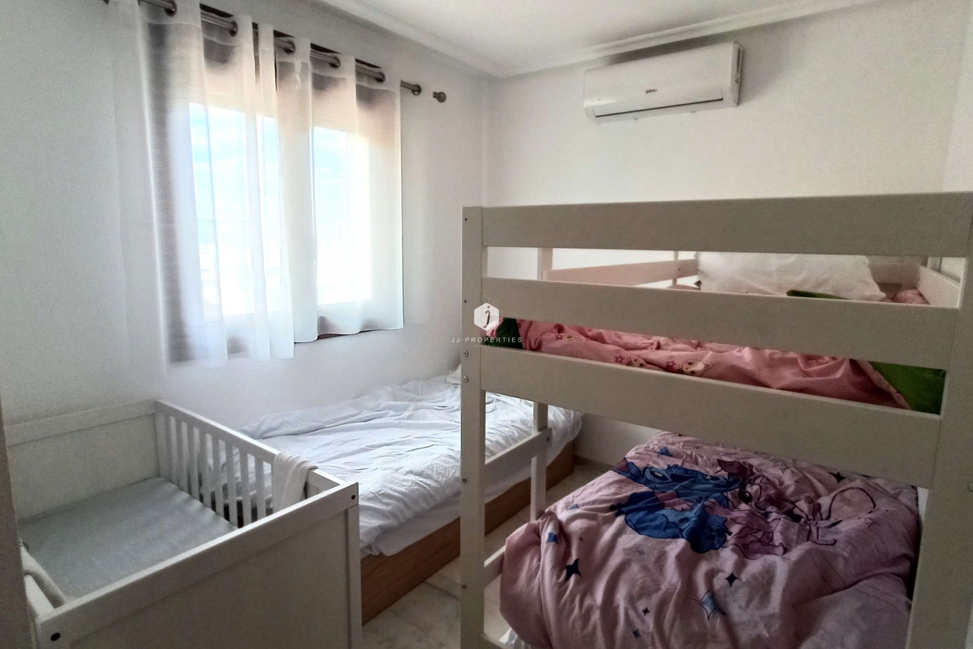 Tweedehands - Appartement / flat -
Algorfa - Inland