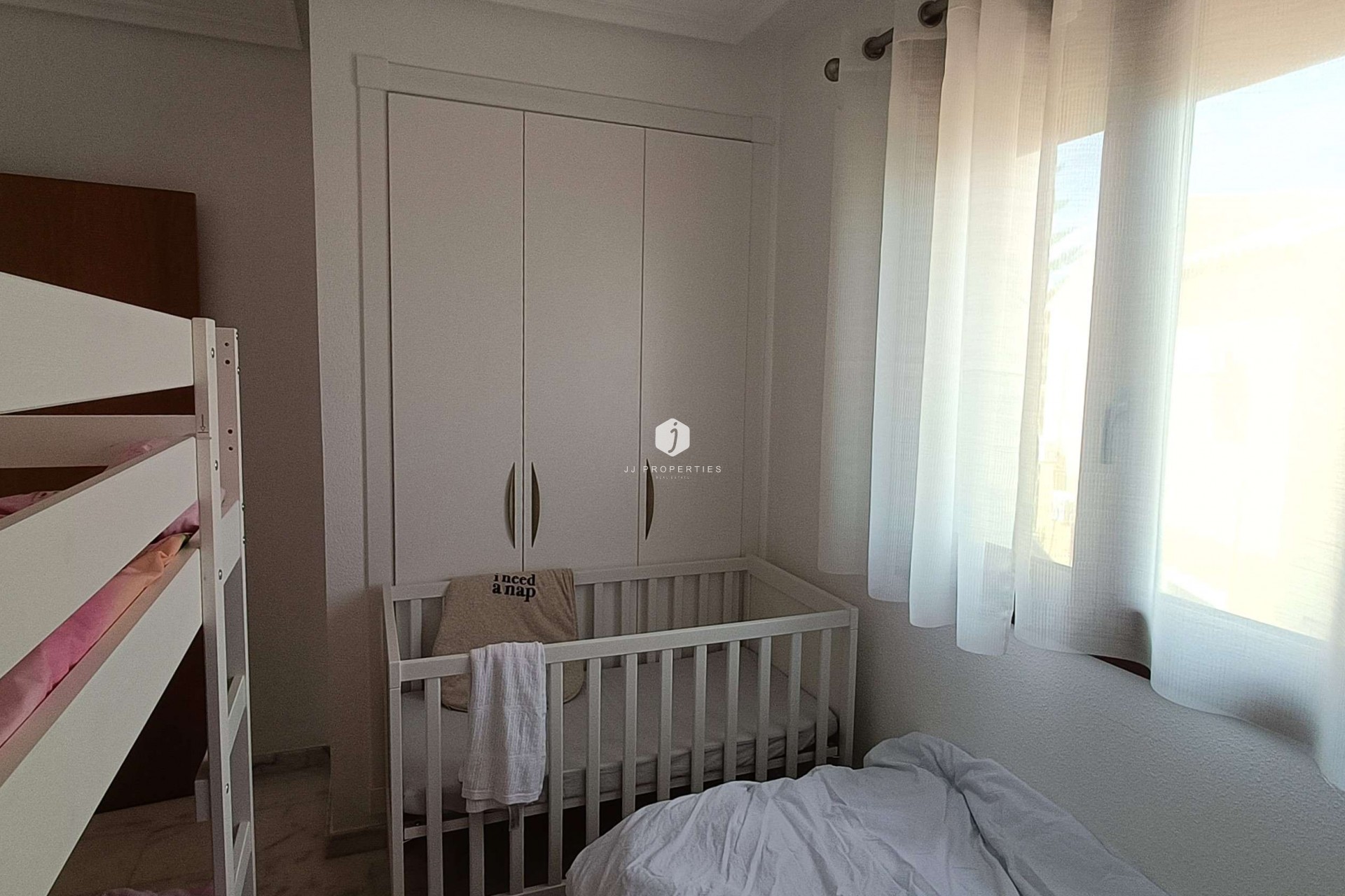 Tweedehands - Appartement / flat -
Algorfa - Inland