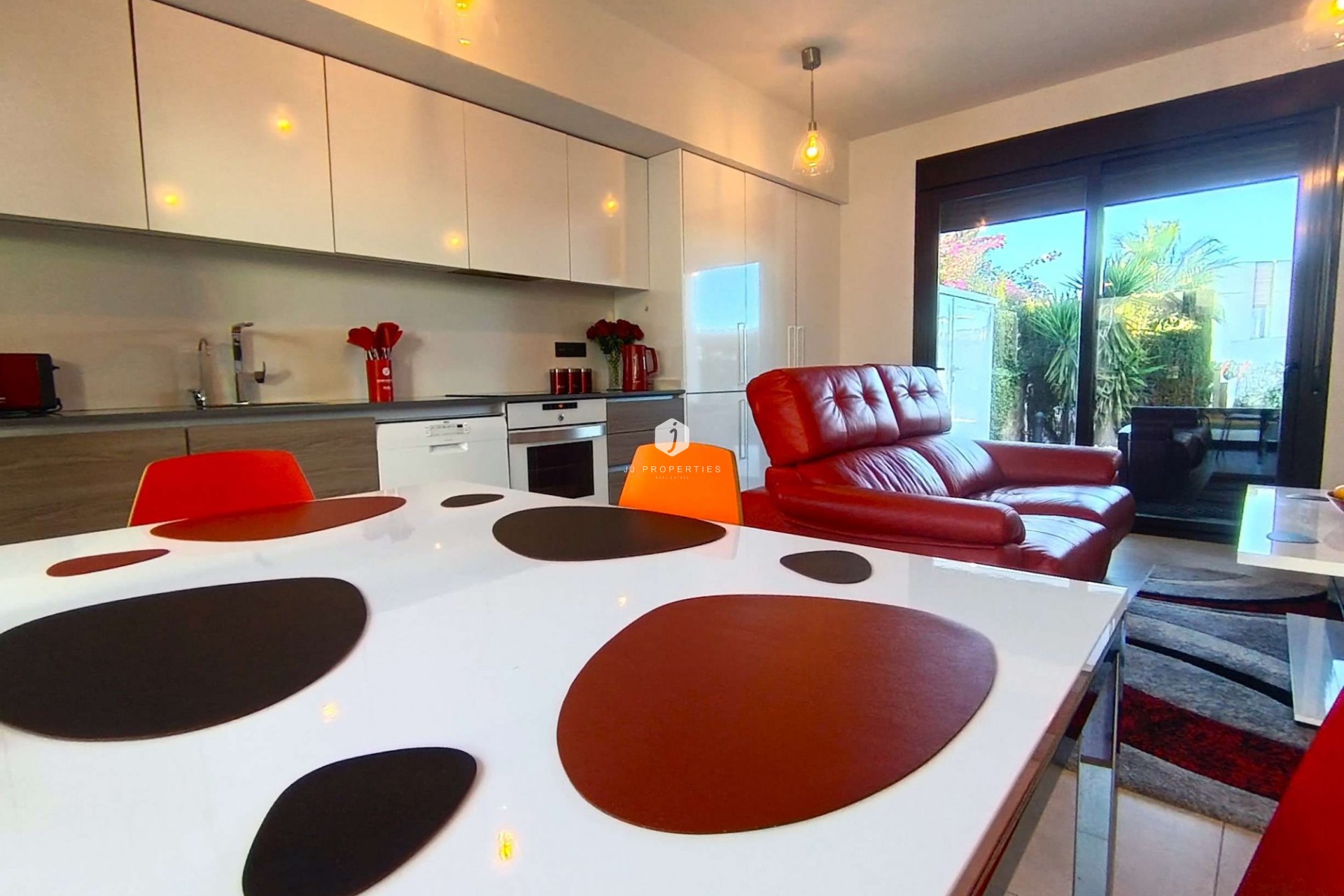 Tweedehands - Appartement / flat -
Algorfa - Inland