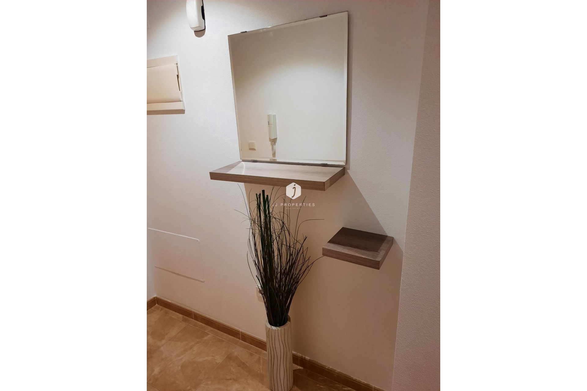 Tweedehands - Appartement / flat -
Almoradí - Colegio Canales Y Martinez