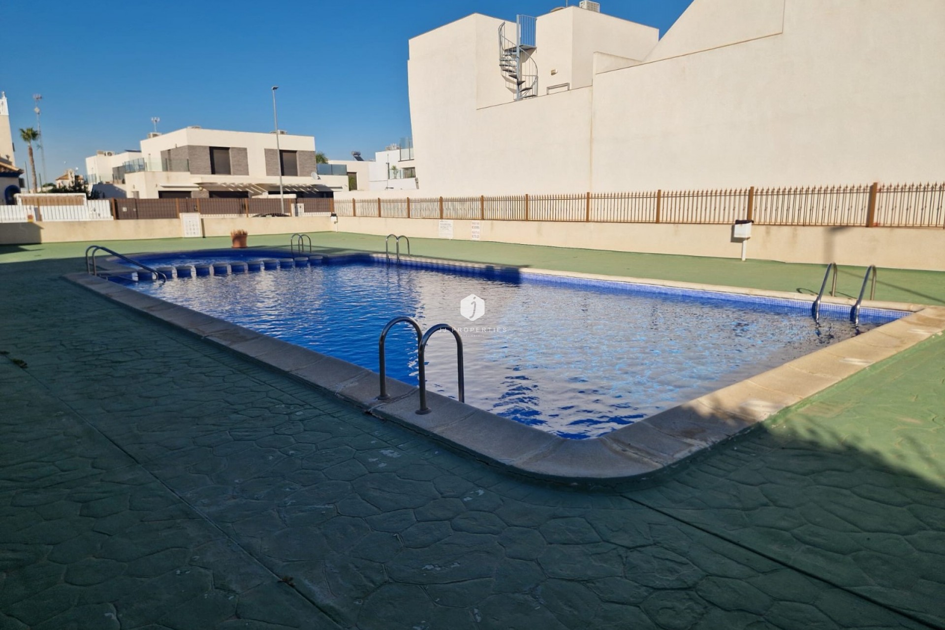 Tweedehands - Appartement / flat -
Daya Vieja - Costa Blanca