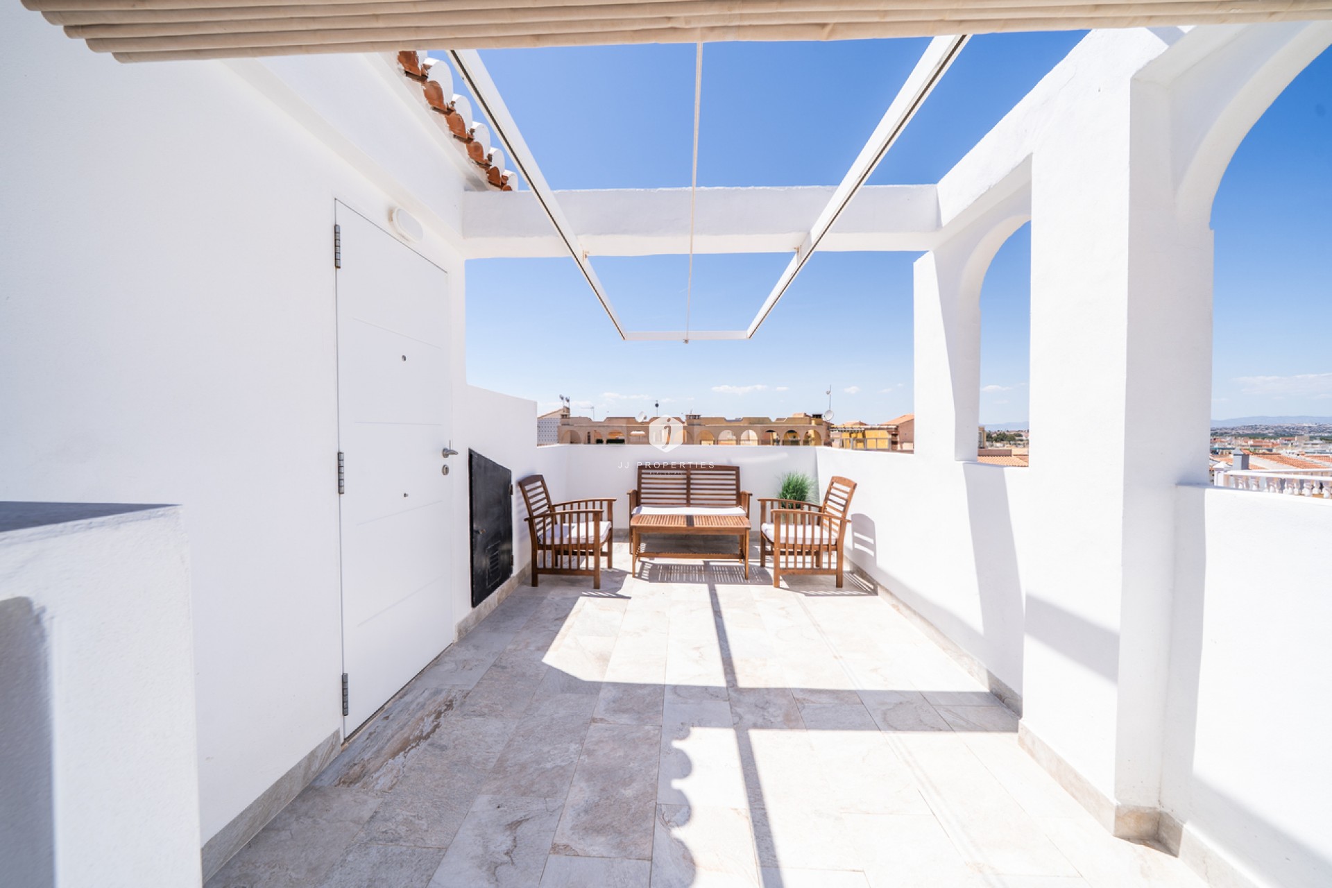 Tweedehands - Appartement / flat -
El Chaparral - Costa Blanca