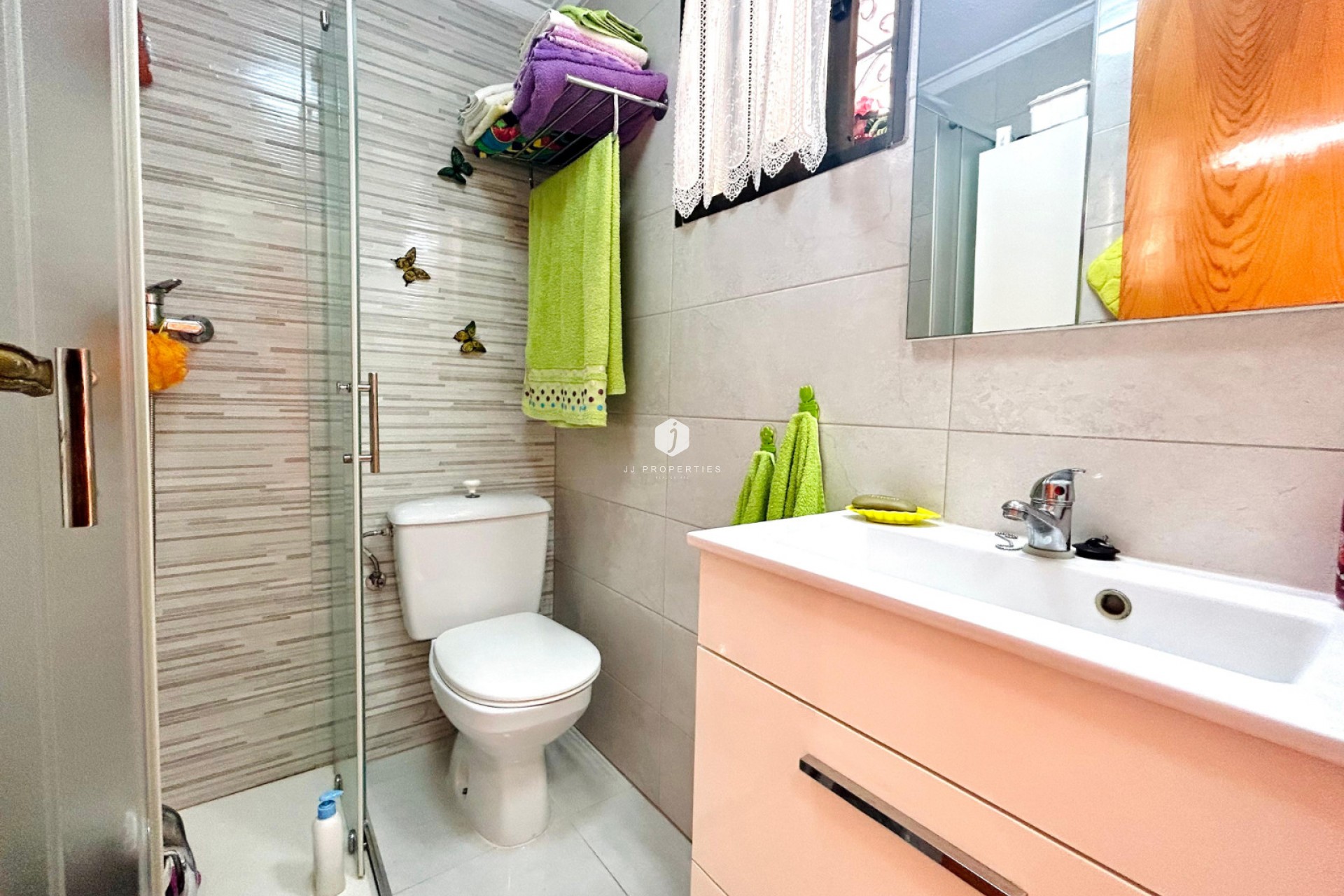 Tweedehands - Appartement / flat -
El Chaparral - Inland