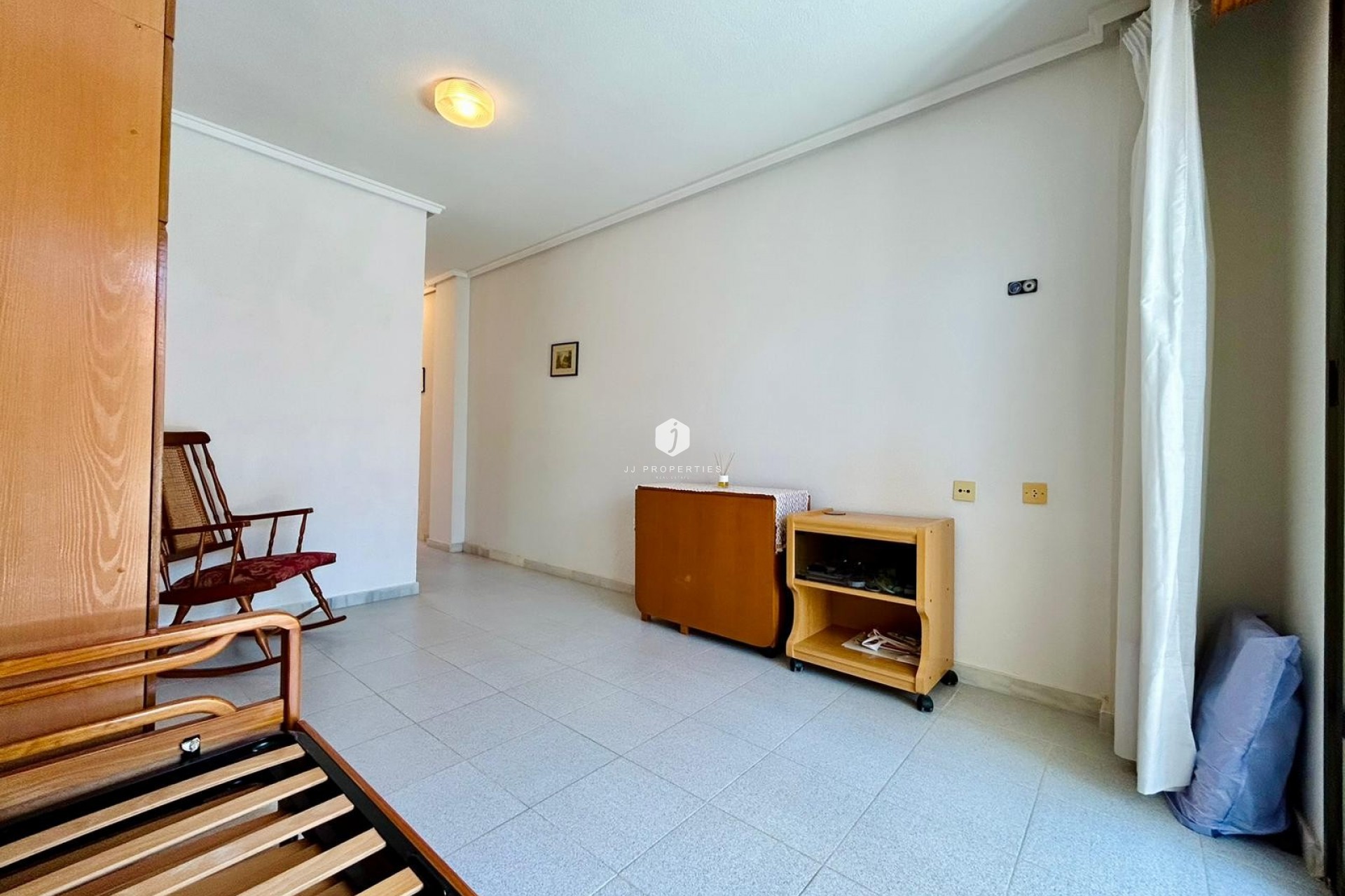 Tweedehands - Appartement / flat -
El Chaparral - Inland