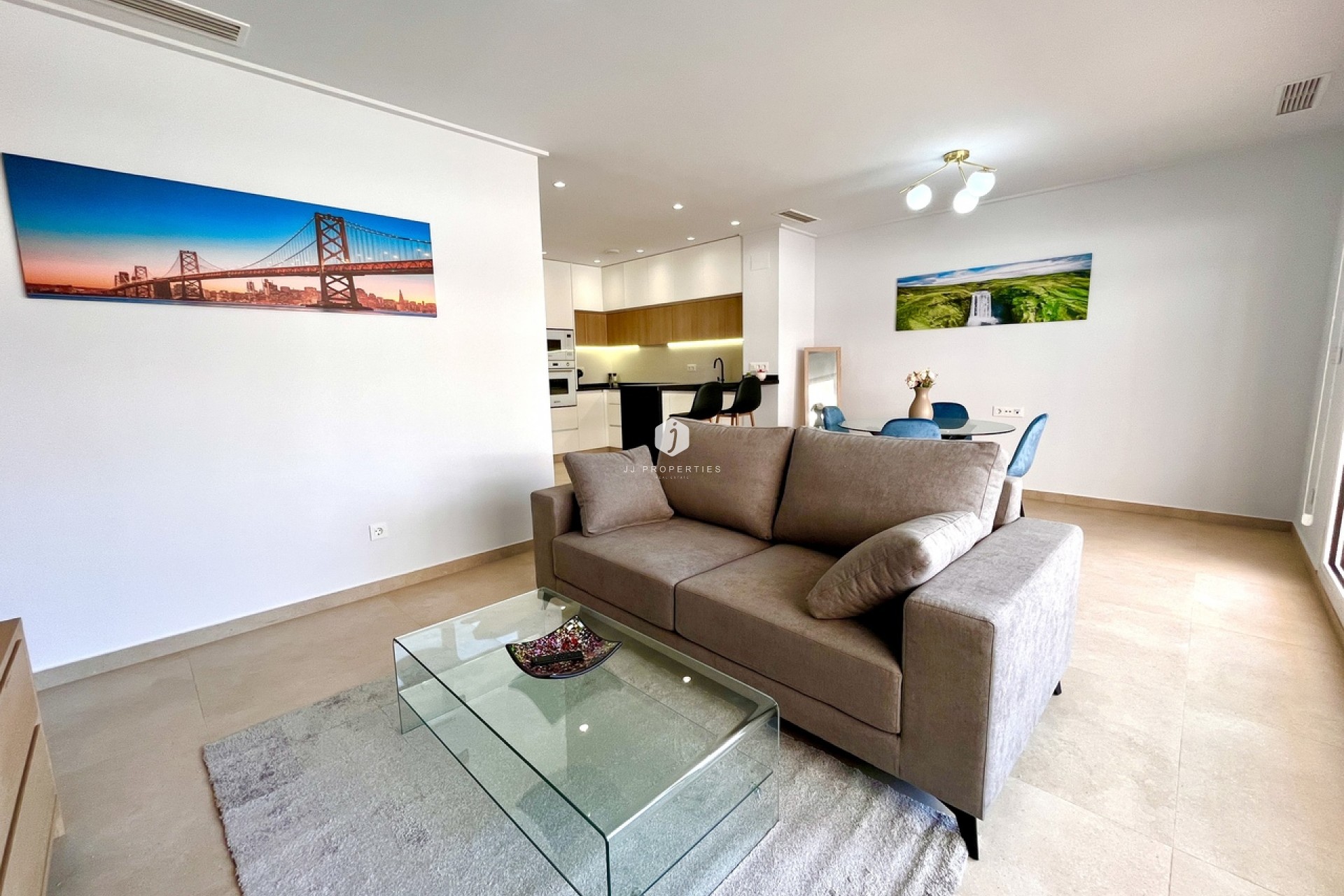 Tweedehands - Appartement / flat -
El Raso - Costa Blanca