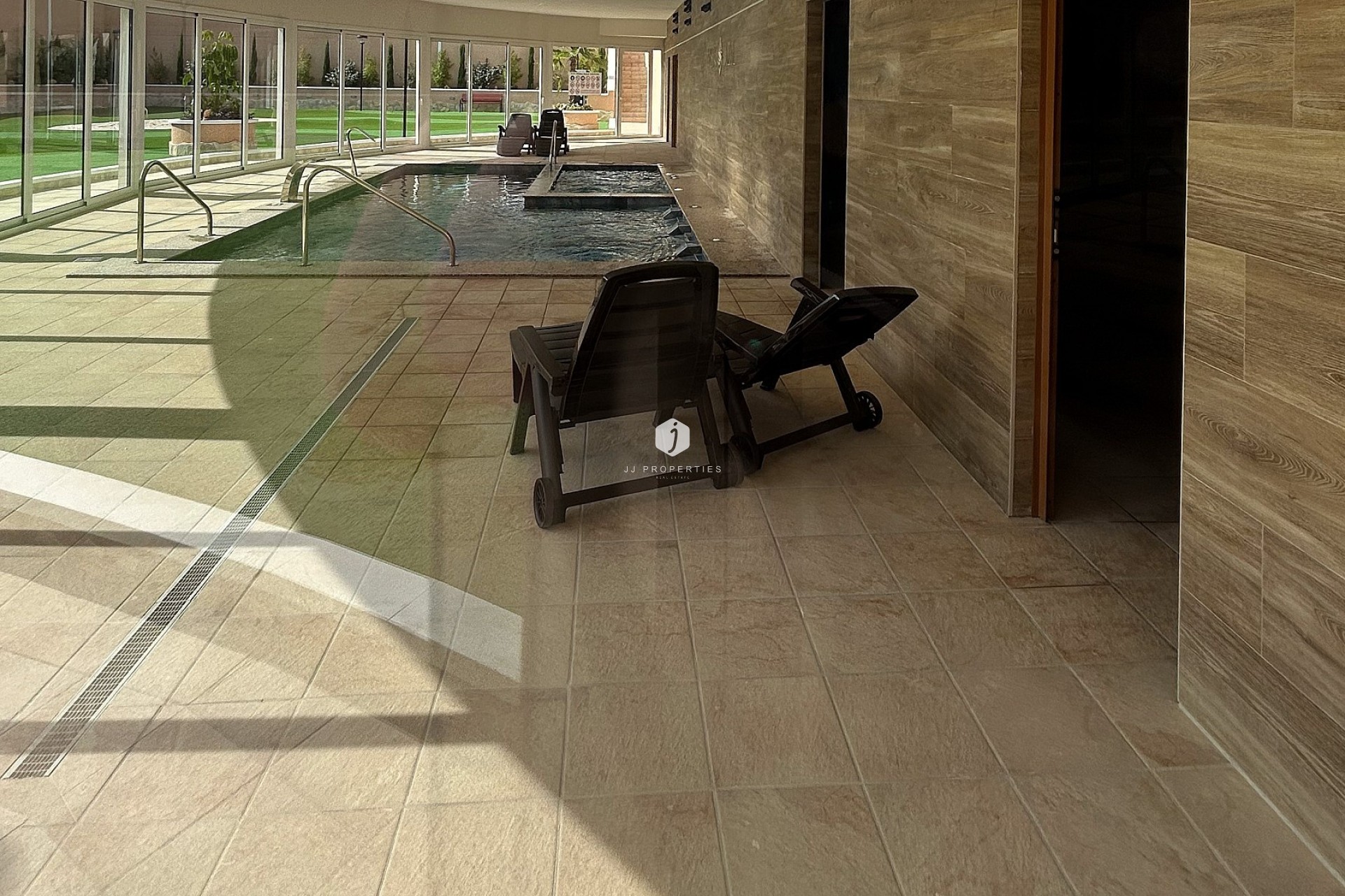 Tweedehands - Appartement / flat -
El Raso - Costa Blanca